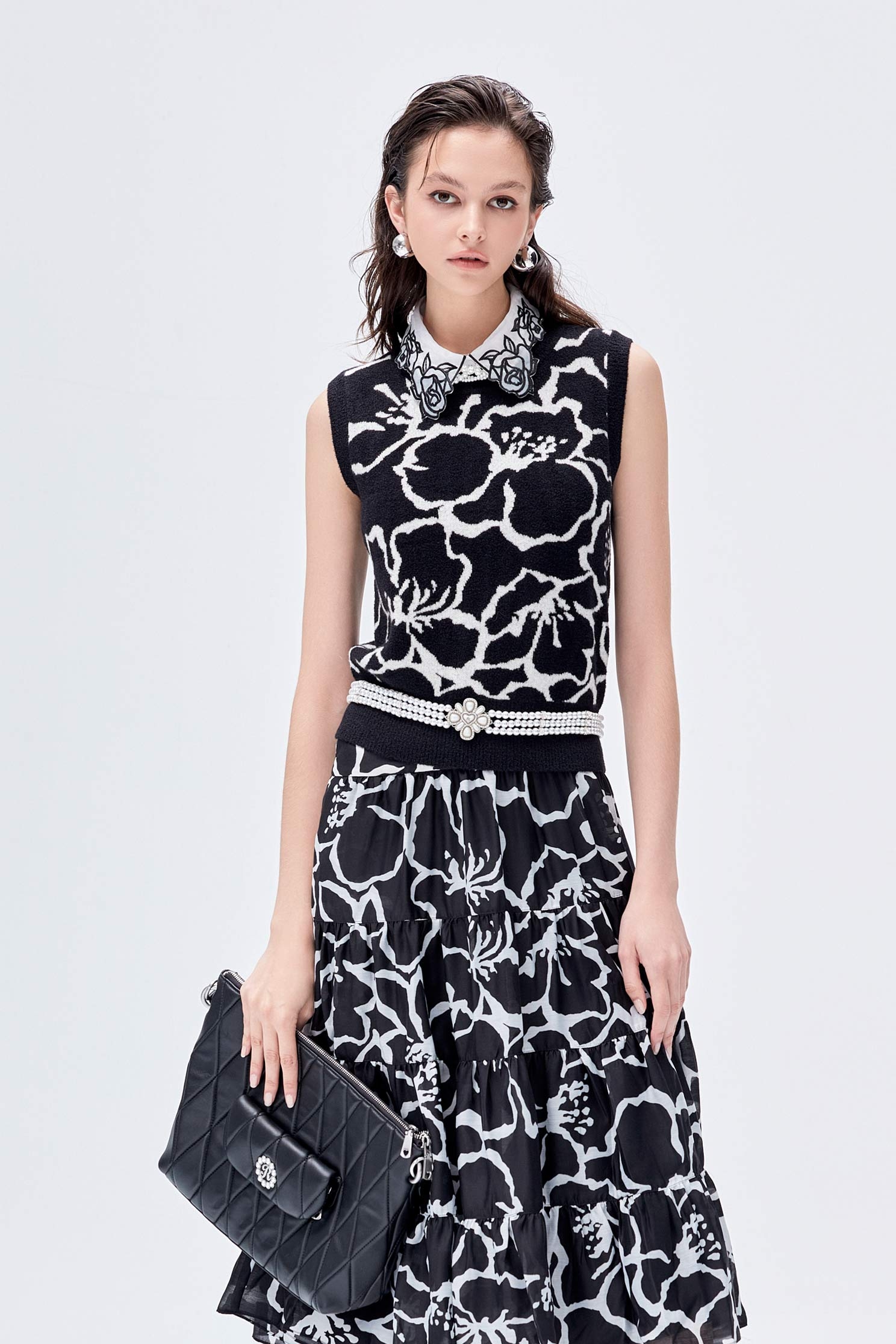 玫瑰花刺繡領片玫瑰花刺繡領片,刺繡,秋冬穿搭,花花世界