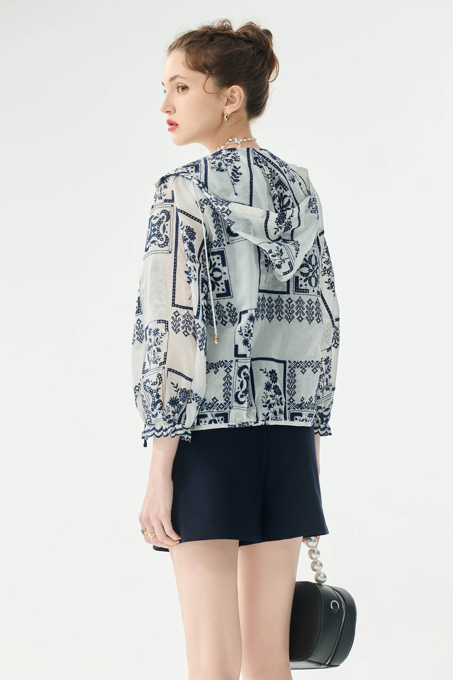 溫室花園繡花連帽外套溫室花園繡花連帽外套,一般外套,外套,春夏穿搭,繡花