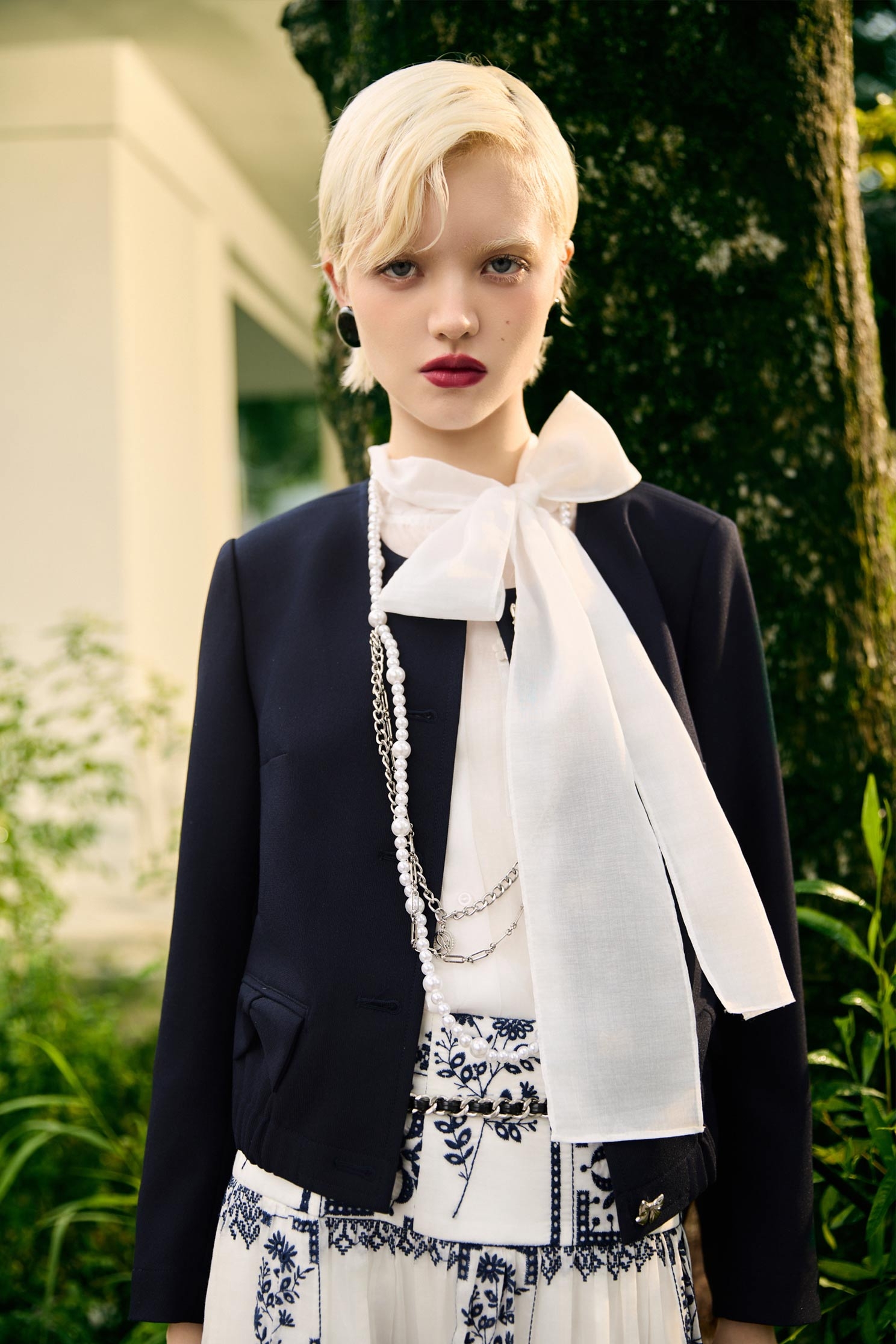 經典海軍藍蝴蝶結外套經典海軍藍蝴蝶結外套,一般外套,外套,春夏穿搭,蝴蝶結,西裝外套