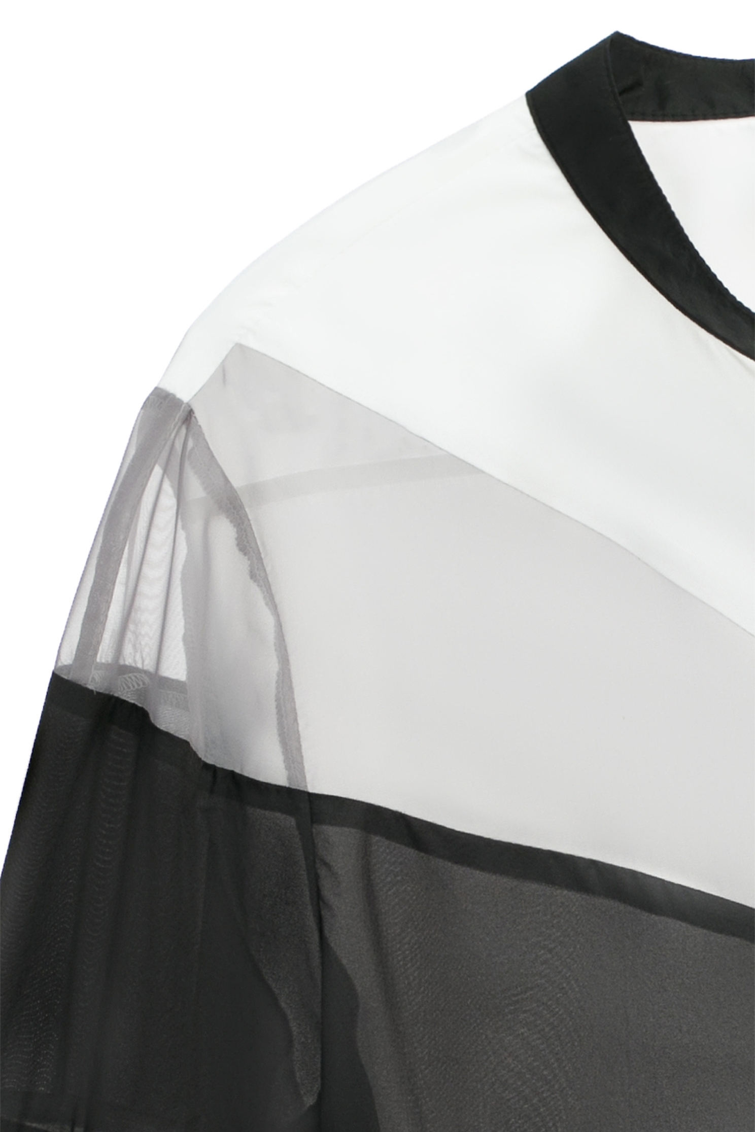 黑白灰拼接防曬機能外套黑白灰拼接防曬機能外套,一般外套,人氣商品,外套,春夏穿搭,白色外套