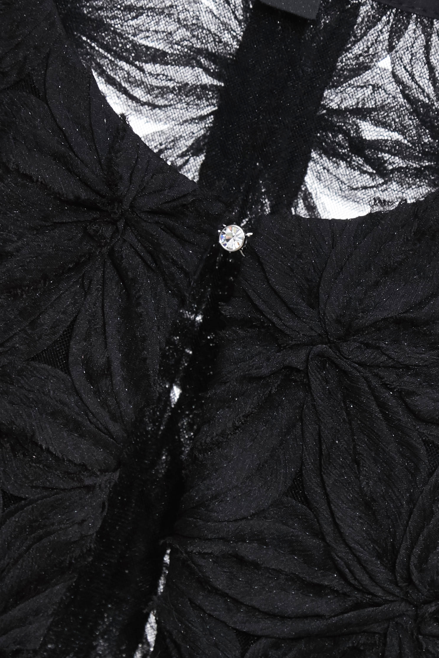 極致黑立體壓花短袖外套極致黑立體壓花短袖外套,一般外套,人氣商品,外套,春夏穿搭,黑色外套