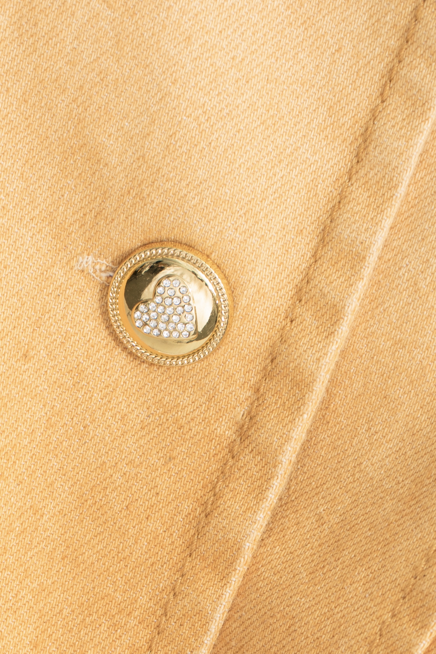 花粉黃漸層牛仔外套花粉黃漸層牛仔外套,一般外套,人氣商品,外套,時髦成套搭配,派對特輯,牛仔,牛仔外套,秋冬穿搭,純棉