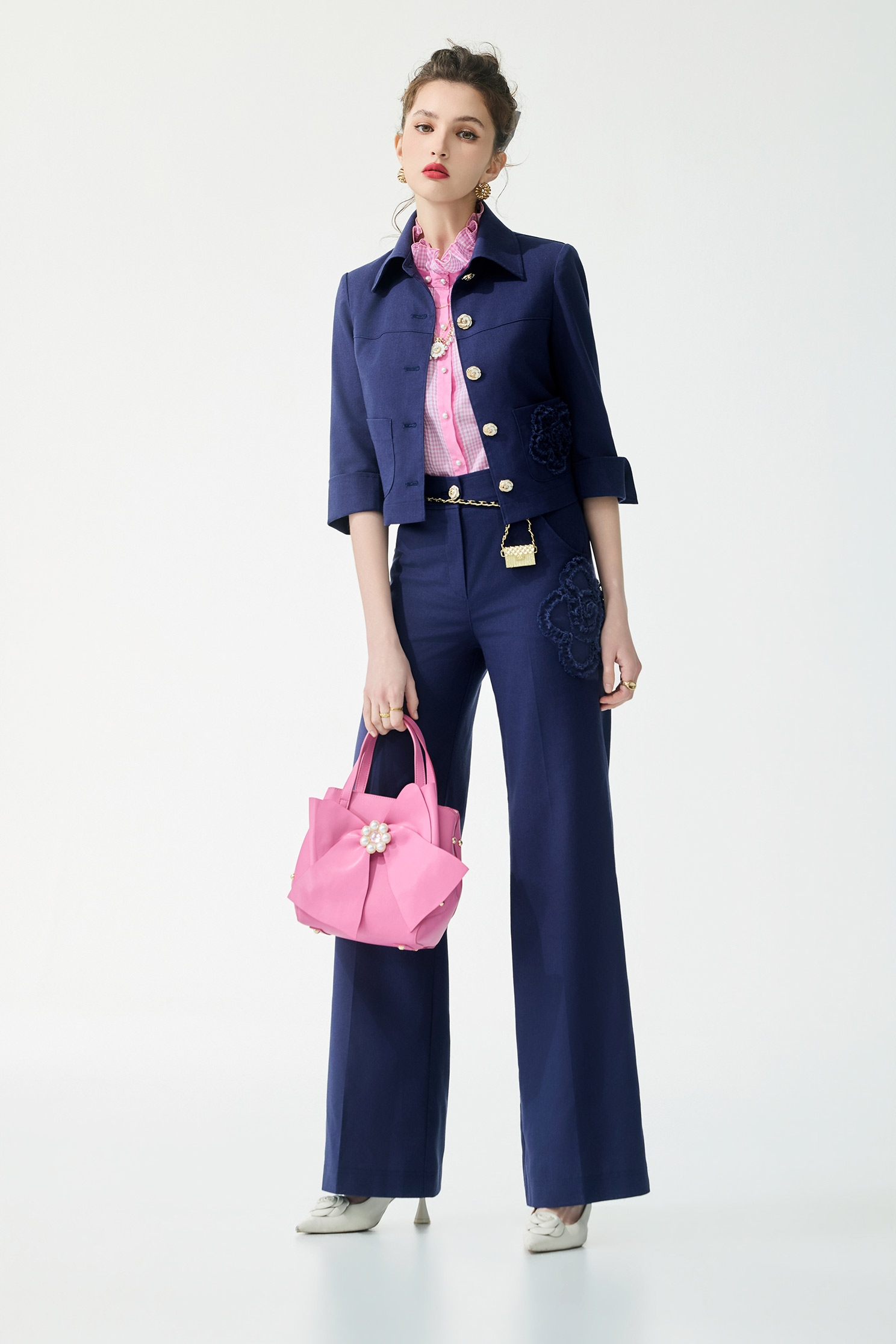 經典藍色抽鬚壓手工花外套經典藍色抽鬚壓手工花外套,一般外套,外套,春夏穿搭