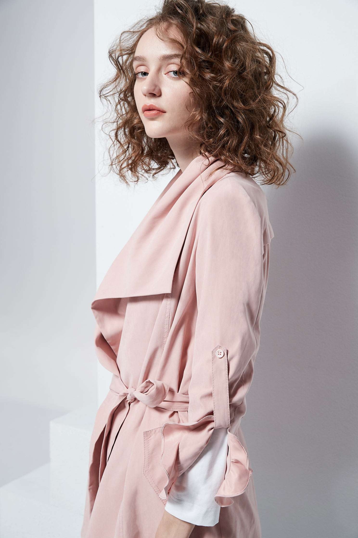 Irregular cut collar coat,outerwear,longsleeveouterwear,windbreaker