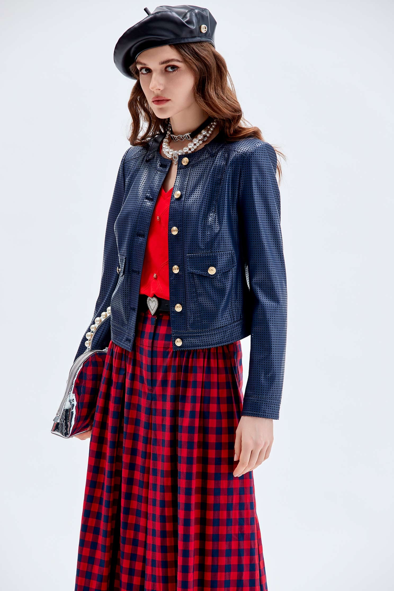 日蝕色簍空洞仿皮革外套日蝕色簍空洞仿皮革外套,一般外套,人氣商品,外套,秋冬穿搭