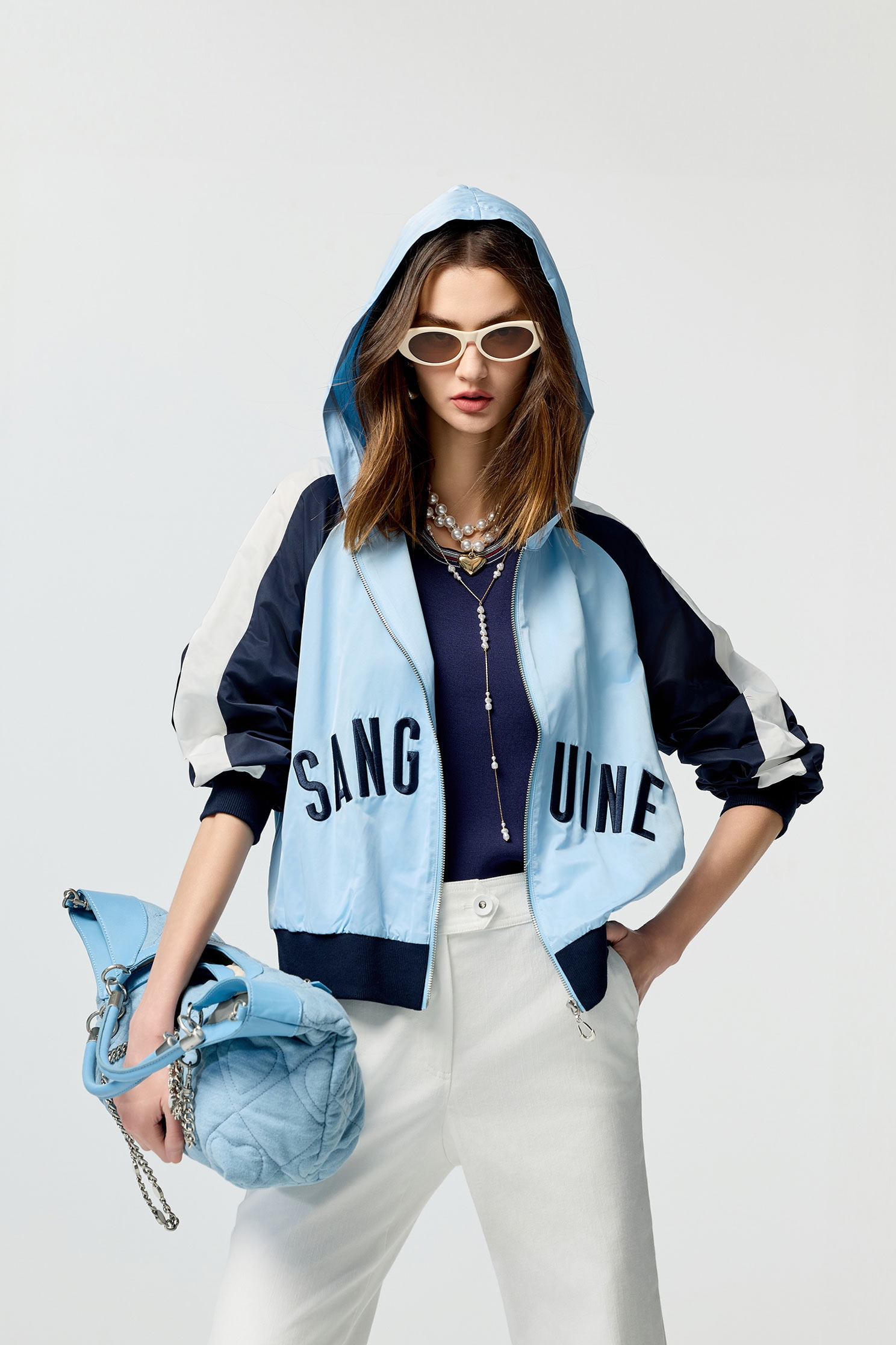 運動風拼色連帽外套運動風拼色連帽外套,一般外套,刺繡,外套,秋冬穿搭