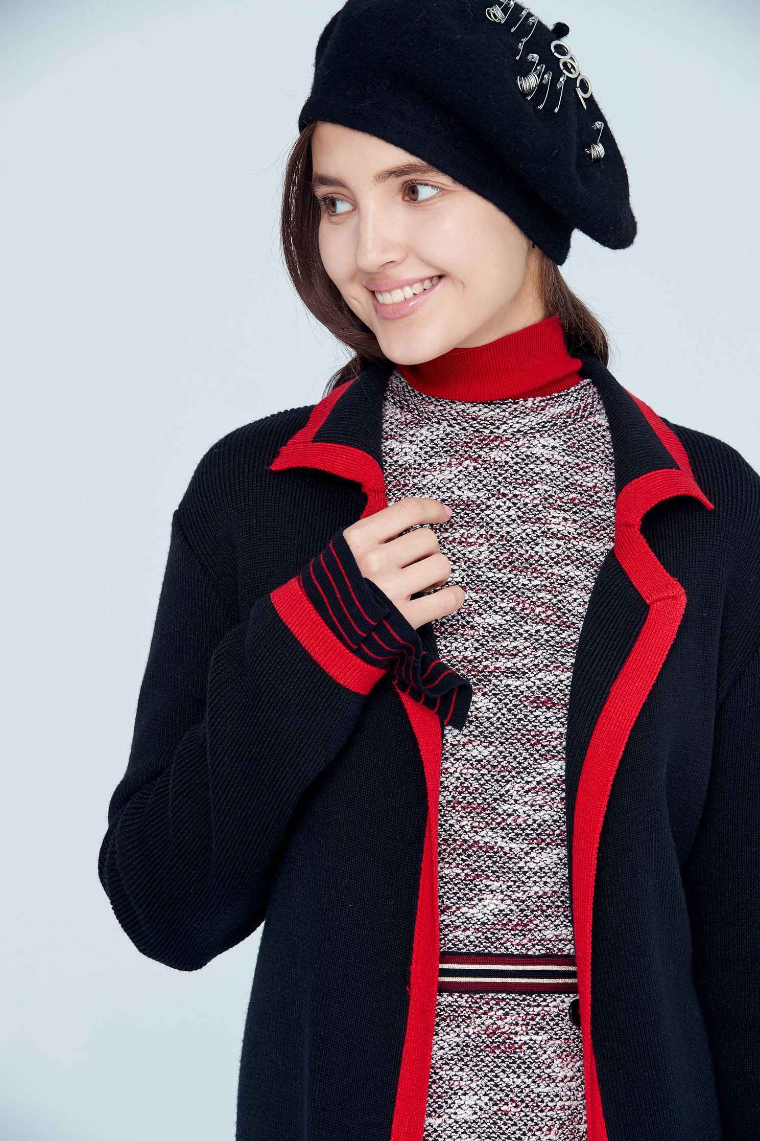 Classic coat with tie belt,outerwear,longcoat,longsleeveouterwear,blackouterwear