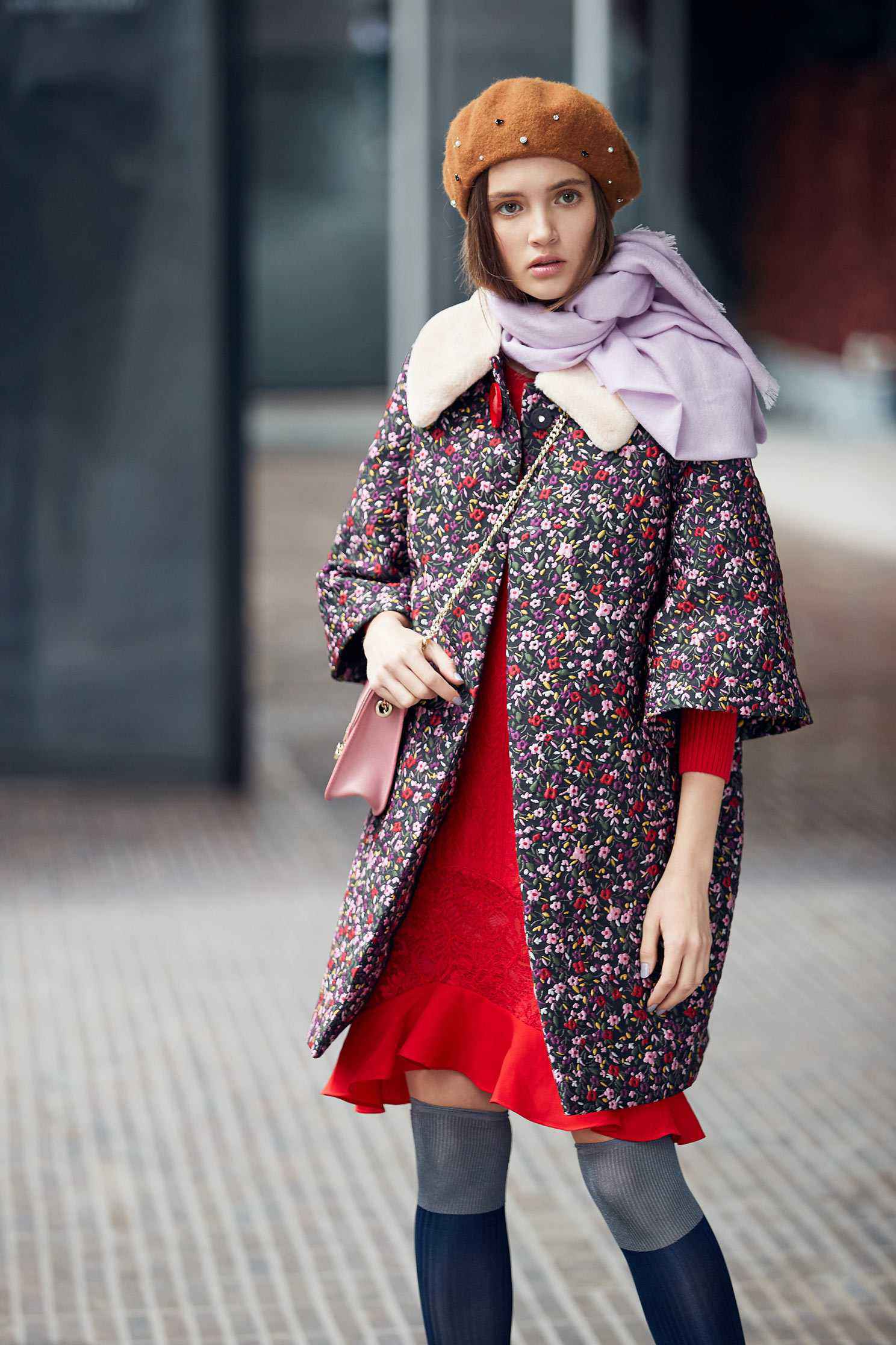 Retro floral totem elbow-length sleeve outwear jacket,embroidery,outerwear,embroidered,longcoat,longsleeveouterwear