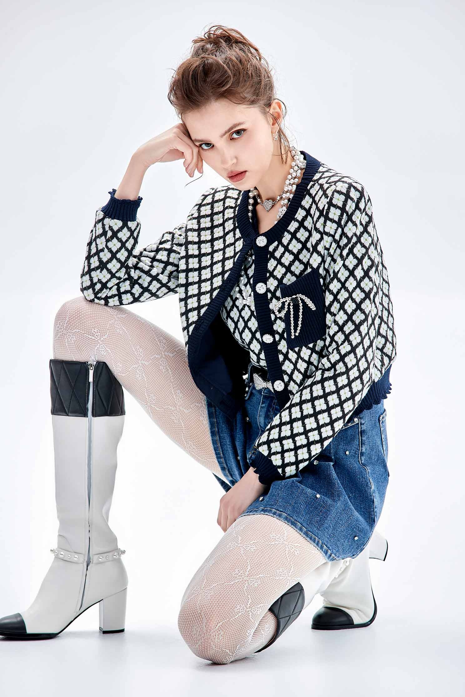 考究新復古褆花外套考究新復古褆花外套,一般外套,人氣商品,外套,小香風,格紋,秋冬穿搭,花花世界