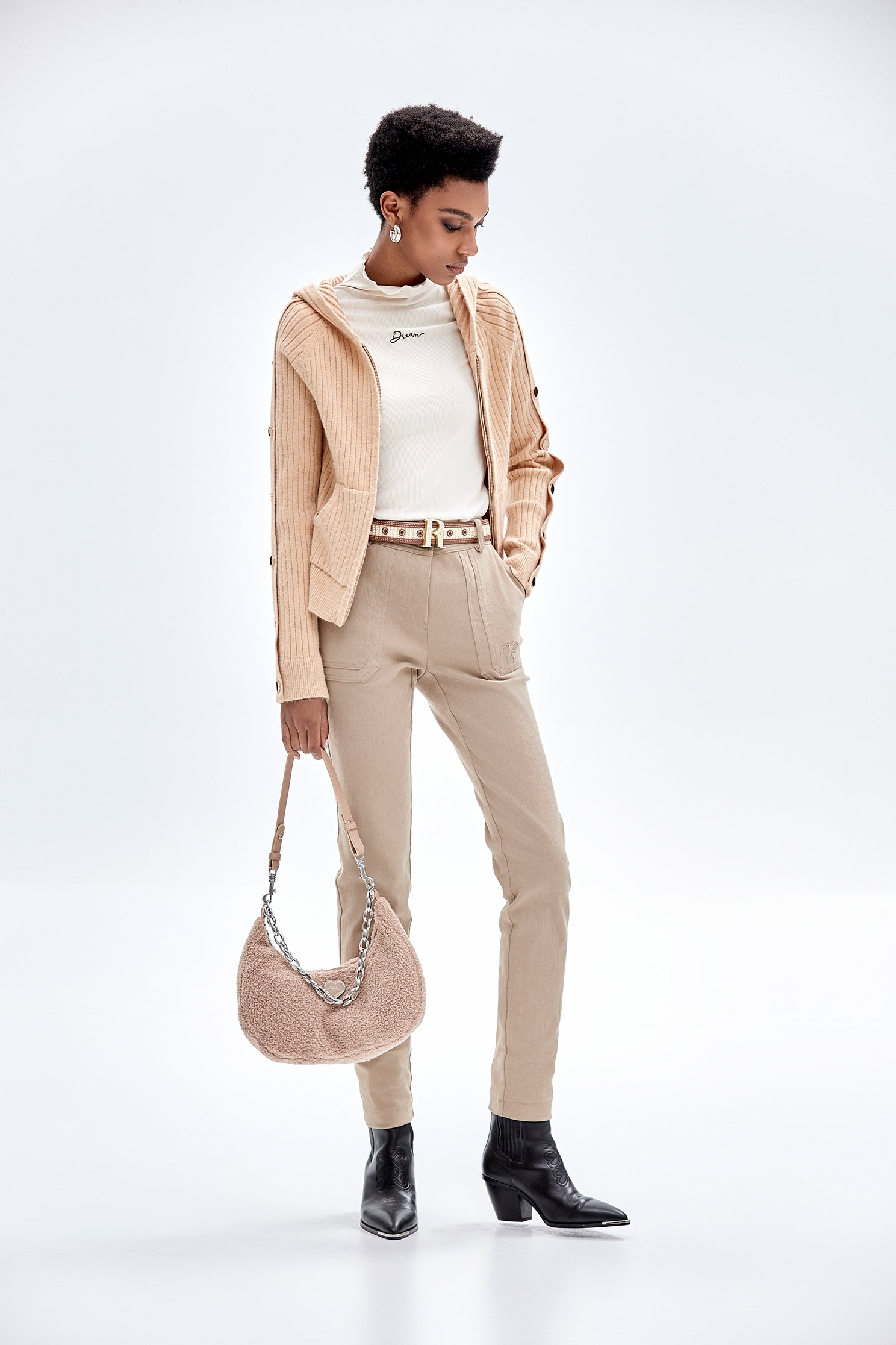 太妃糖色連帽針織外套太妃糖色連帽針織外套,一般外套,外套,條紋,秋冬穿搭,針織,針織外套