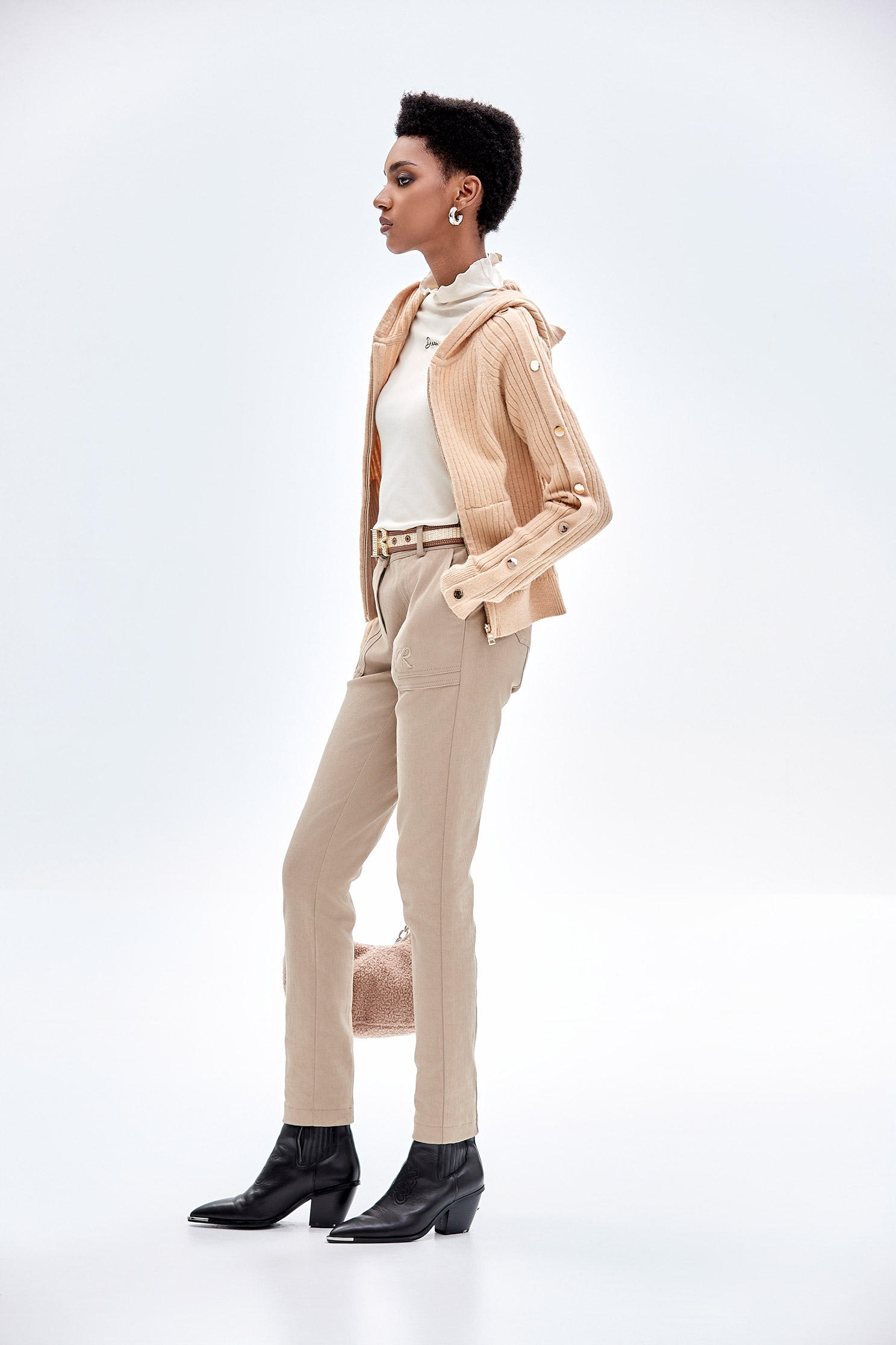 太妃糖色連帽針織外套太妃糖色連帽針織外套,一般外套,外套,條紋,秋冬穿搭,針織,針織外套