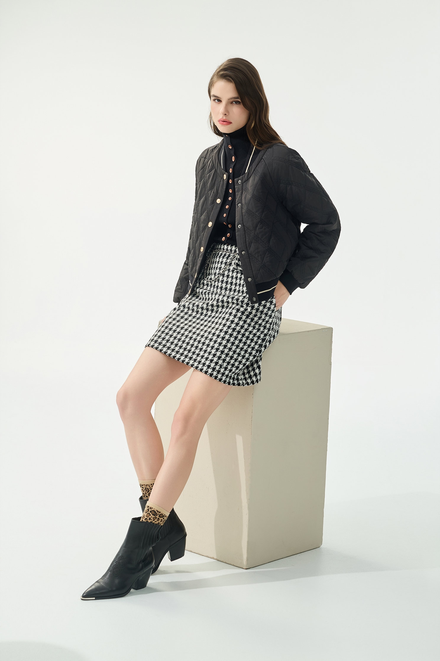 絎縫黑棒球外套絎縫黑棒球外套,一般外套,人氣商品,外套,春夏穿搭,黑色外套