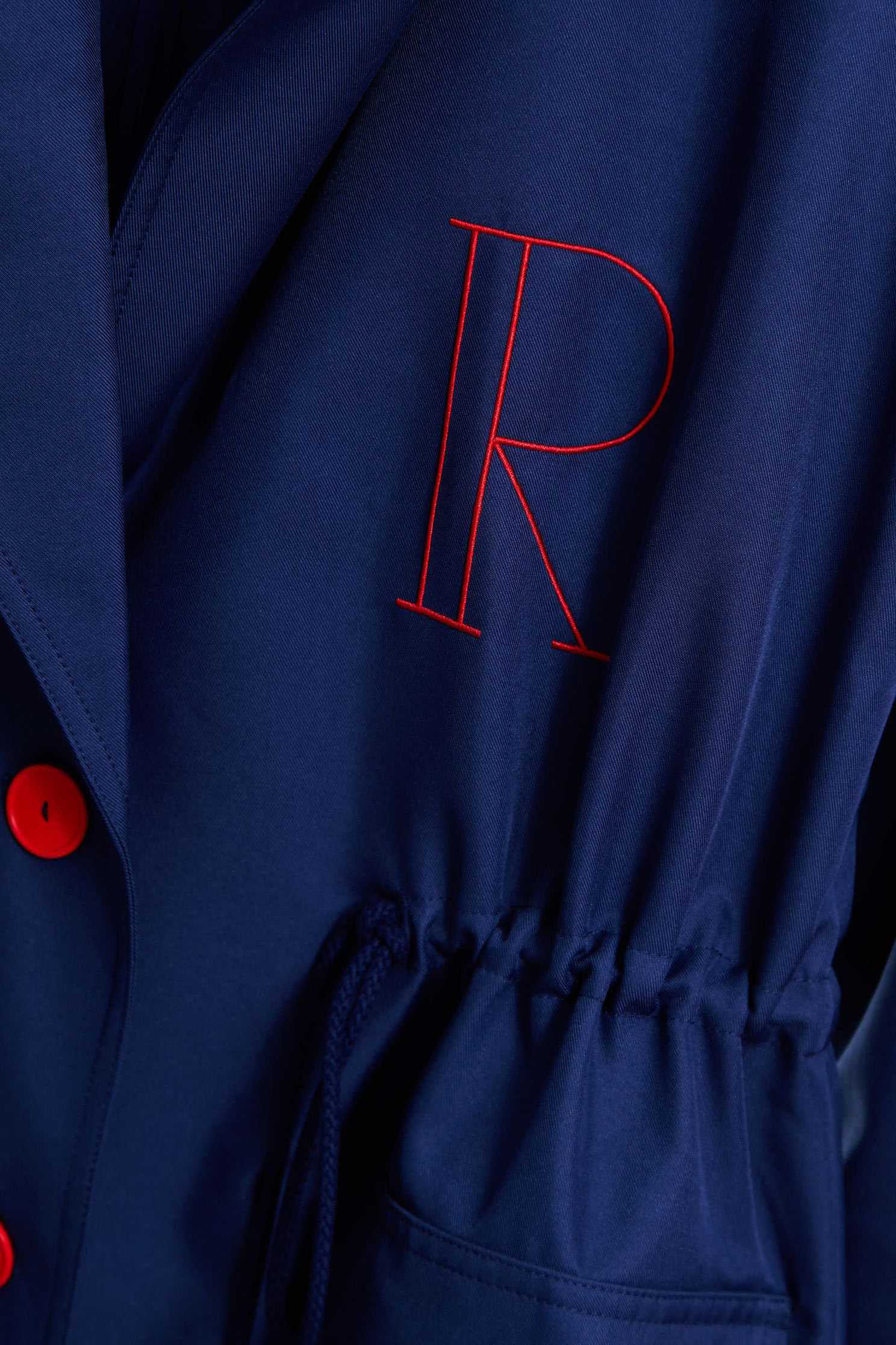 Dark blue letter embroidered trench coat,embroidery,embroidered,longsleeveouterwear,windbreaker