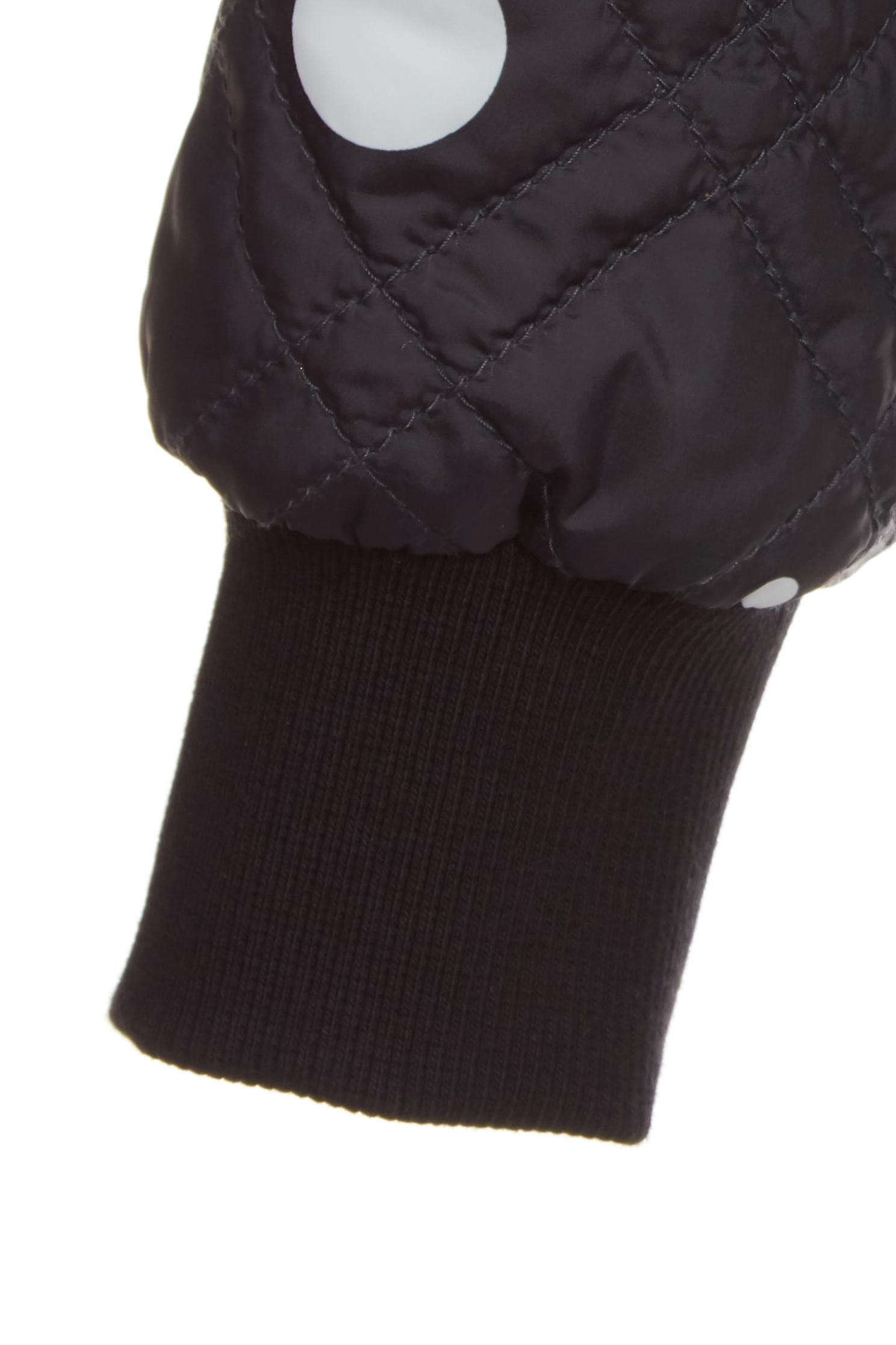 經典波爾卡點點外套經典波爾卡點點外套,INFINITE 黑白系列,一般外套,外套,春夏穿搭,時髦成套搭配,波點,黑色外套