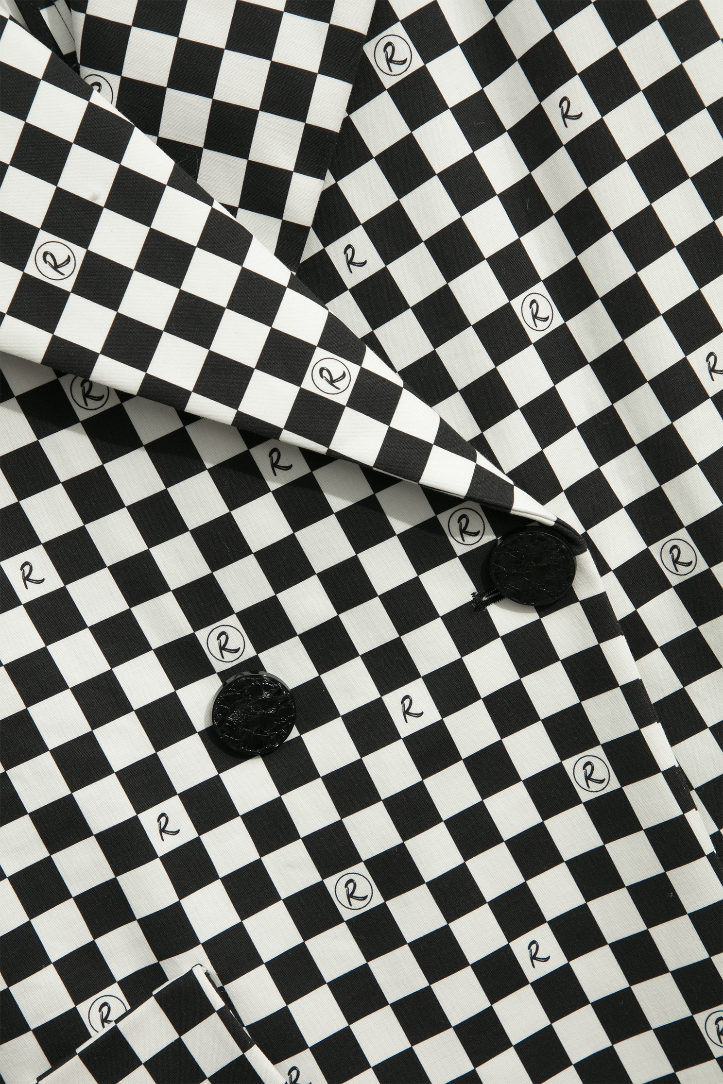 字母棋盤格廓形外套字母棋盤格廓形外套,一般外套,上班OL穿搭,外套,春夏穿搭