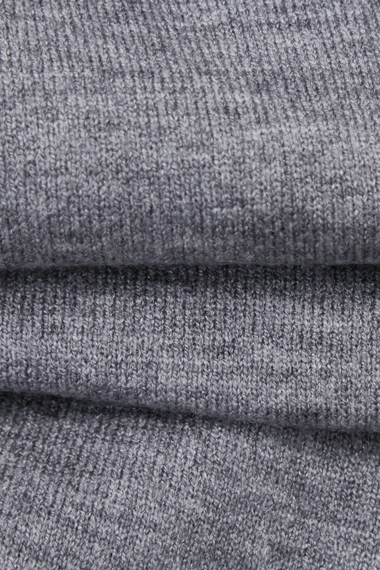 隨性毛邊灰針織外套隨性毛邊灰針織外套,外套,春夏穿搭,針織,針織外套