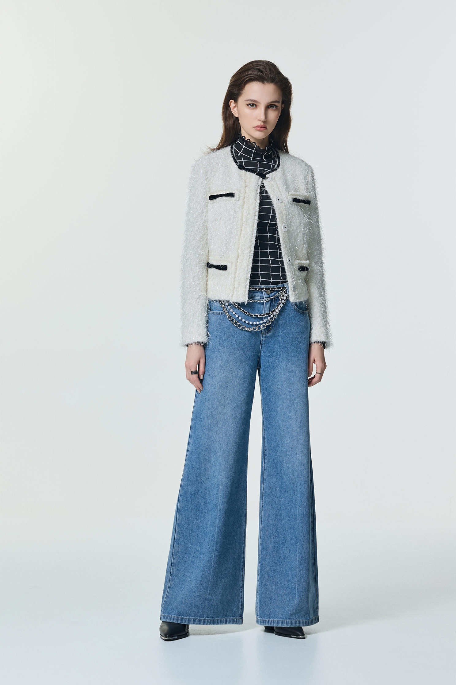 彈性花呢羽毛紗黑蝴蝶結縫飾外套彈性花呢羽毛紗黑蝴蝶結縫飾外套,一般外套,上班OL穿搭,外套,小香風外套,春夏穿搭,時髦成套搭配,蝴蝶結