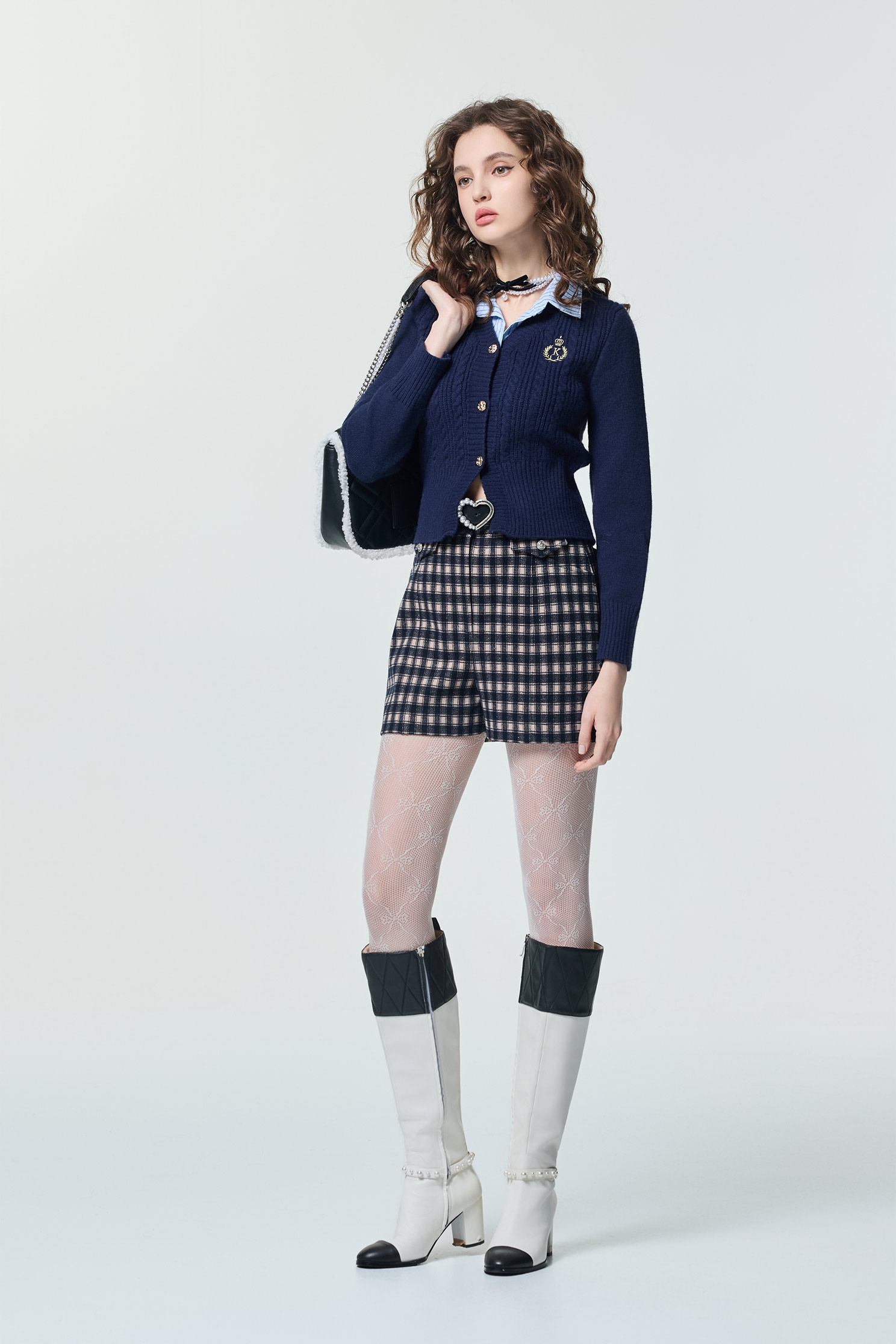 學院風假兩件針織外套學院風家兩件針織外套,上班OL穿搭,刺繡,外套,春夏穿搭,條紋,簡約穿搭,約會特輯,針織,針織外套