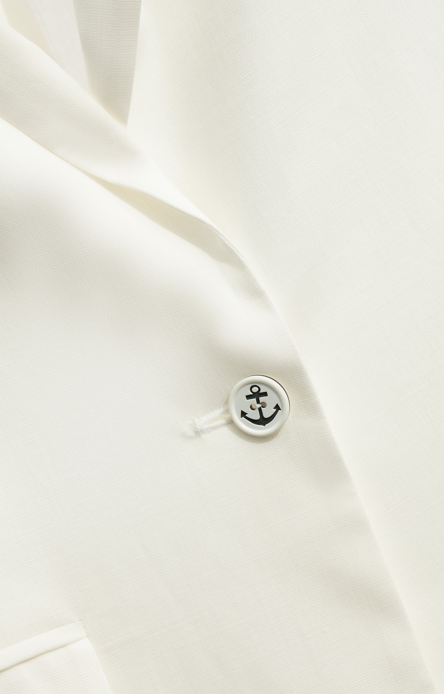 白色棉麻長版西裝外套白色棉麻長版西裝外套,一般外套,上班OL穿搭,外套,春夏穿搭,時髦成套搭配,白色外套,西裝外套