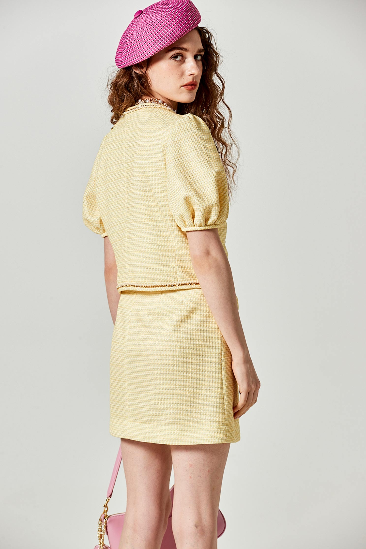 玉米穗金色小香風短外套玉米穗金色小香風短外套,一般外套,外套,小香風,春夏穿搭,時髦成套搭配,毛呢花呢,花花世界