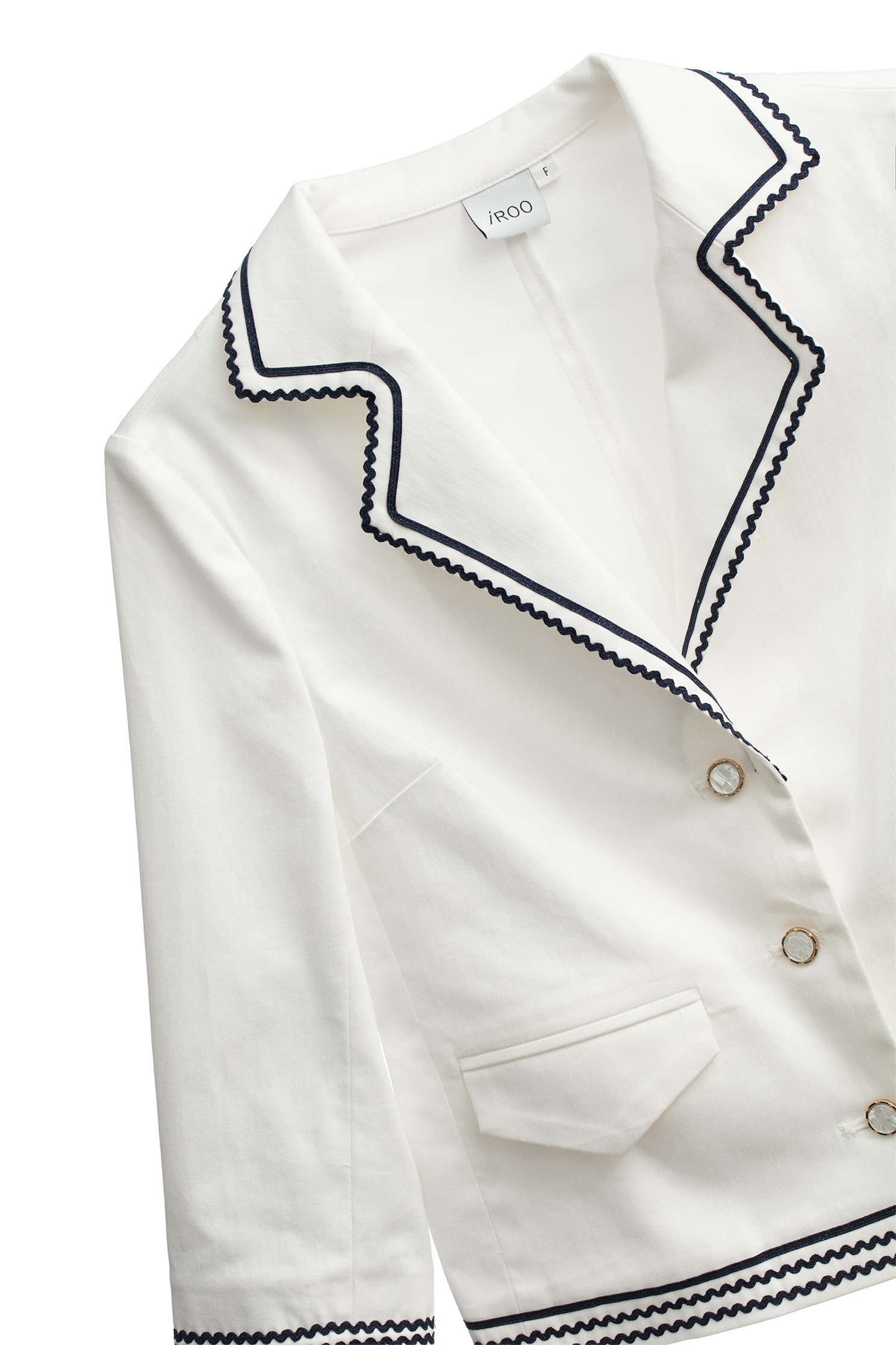 綴波浪織帶短版外套綴波浪織帶短版外套,一般外套,外套,春夏穿搭,白色外套,西裝外套