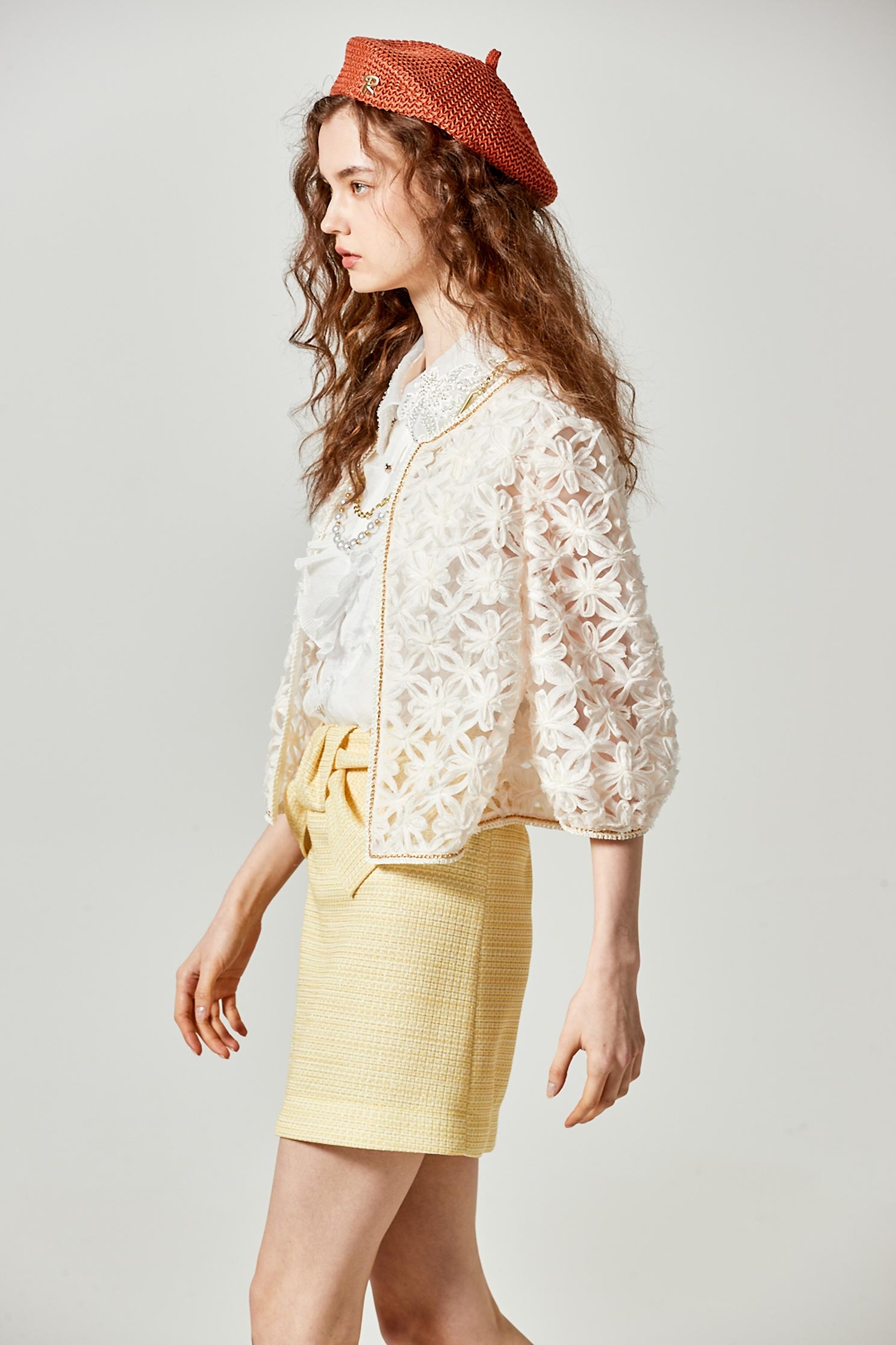 立體海島梔子花外套立體海島梔子花外套,一般外套,刺繡,外套,小香風,春夏穿搭,防曬最多選擇