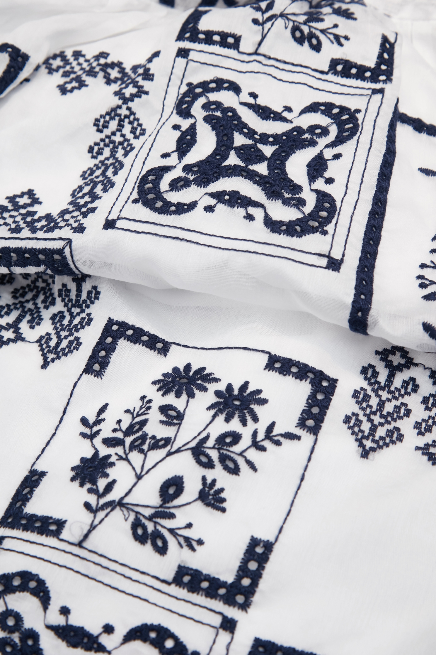 溫室花園繡花長裙溫室花園繡花長裙,春夏穿搭,繡花,長裙