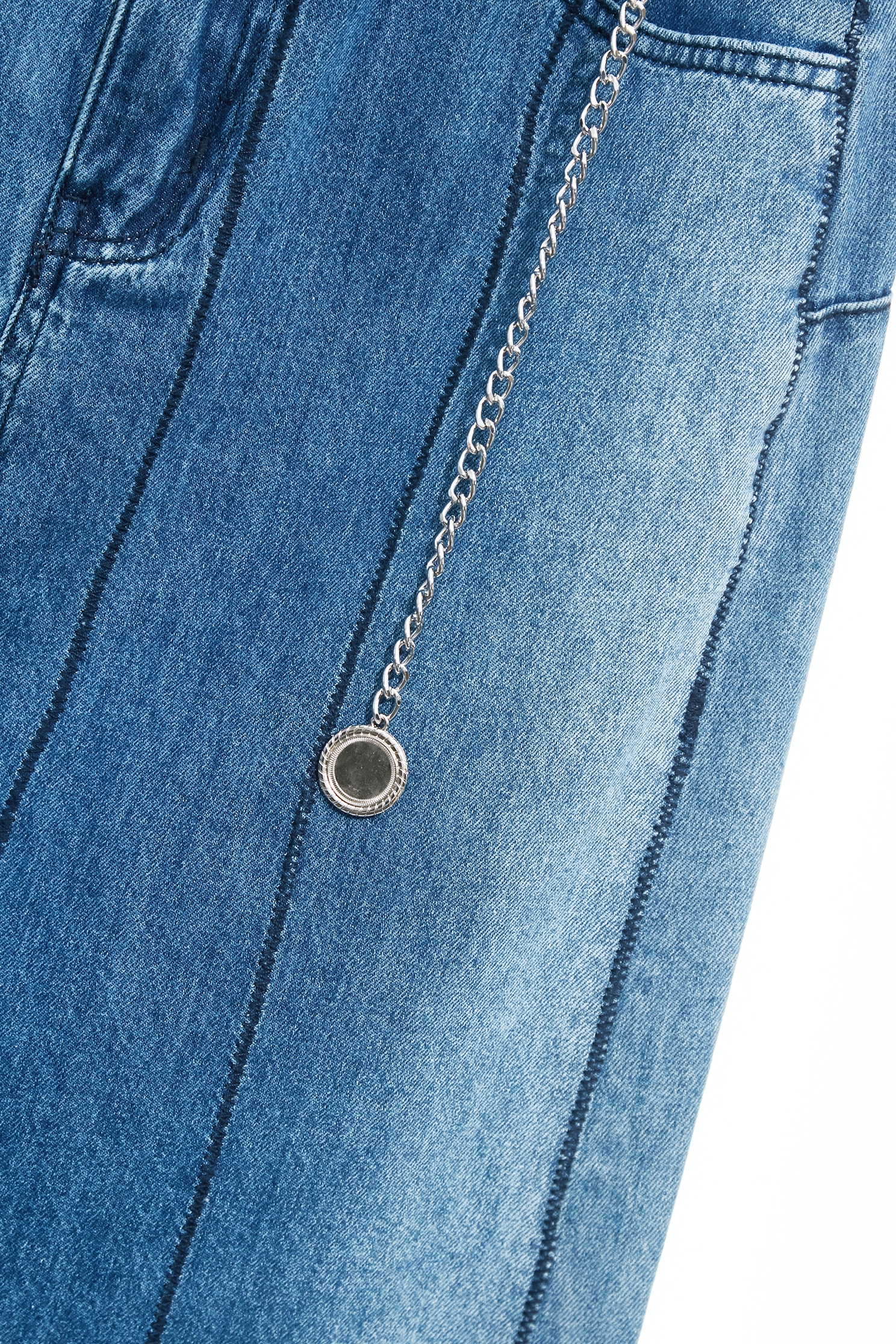 漸層水洗刺繡線牛仔裙漸層水洗刺繡線牛仔裙,刺繡,春夏穿搭,牛仔,牛仔裙