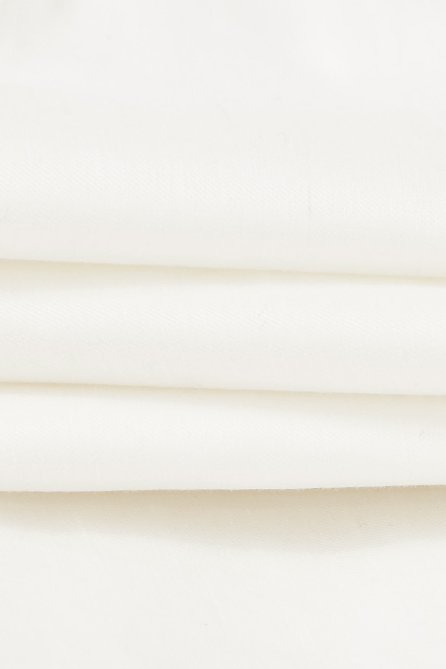 亮白色降落傘裙亮白色降落傘裙,人氣商品,春夏穿搭,白色裙子,約會特輯,網裙,蕾絲,長裙