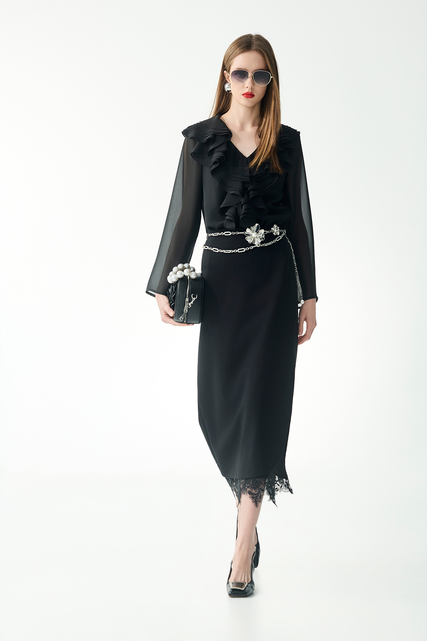 假兩件式彈性中長H裙假兩件式彈性中長H裙,春夏穿搭,蕾絲,長裙,黑色裙子