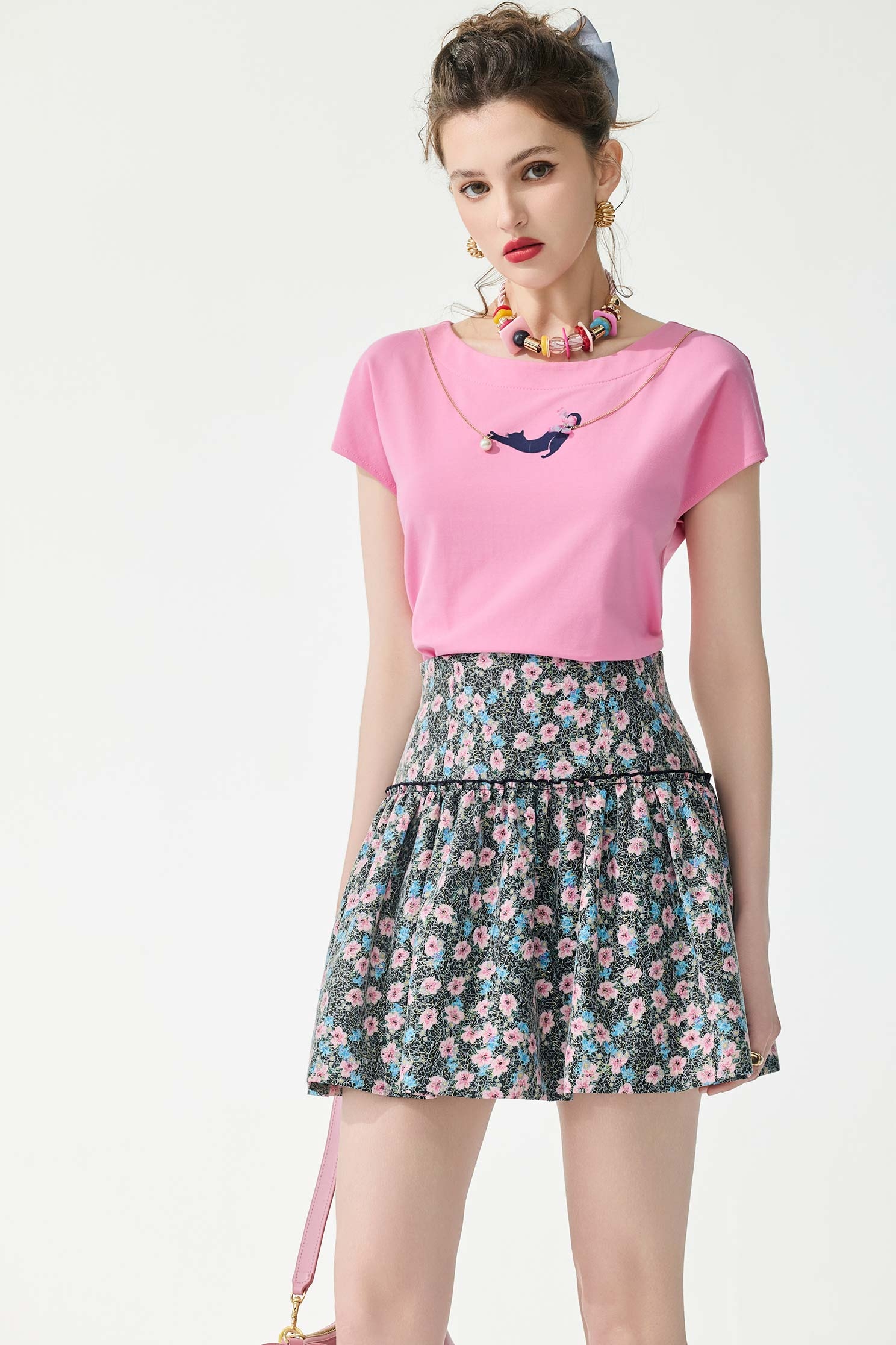 光澤金蔥網花短裙光澤金蔥網花短裙,春夏穿搭,短裙,蕾絲