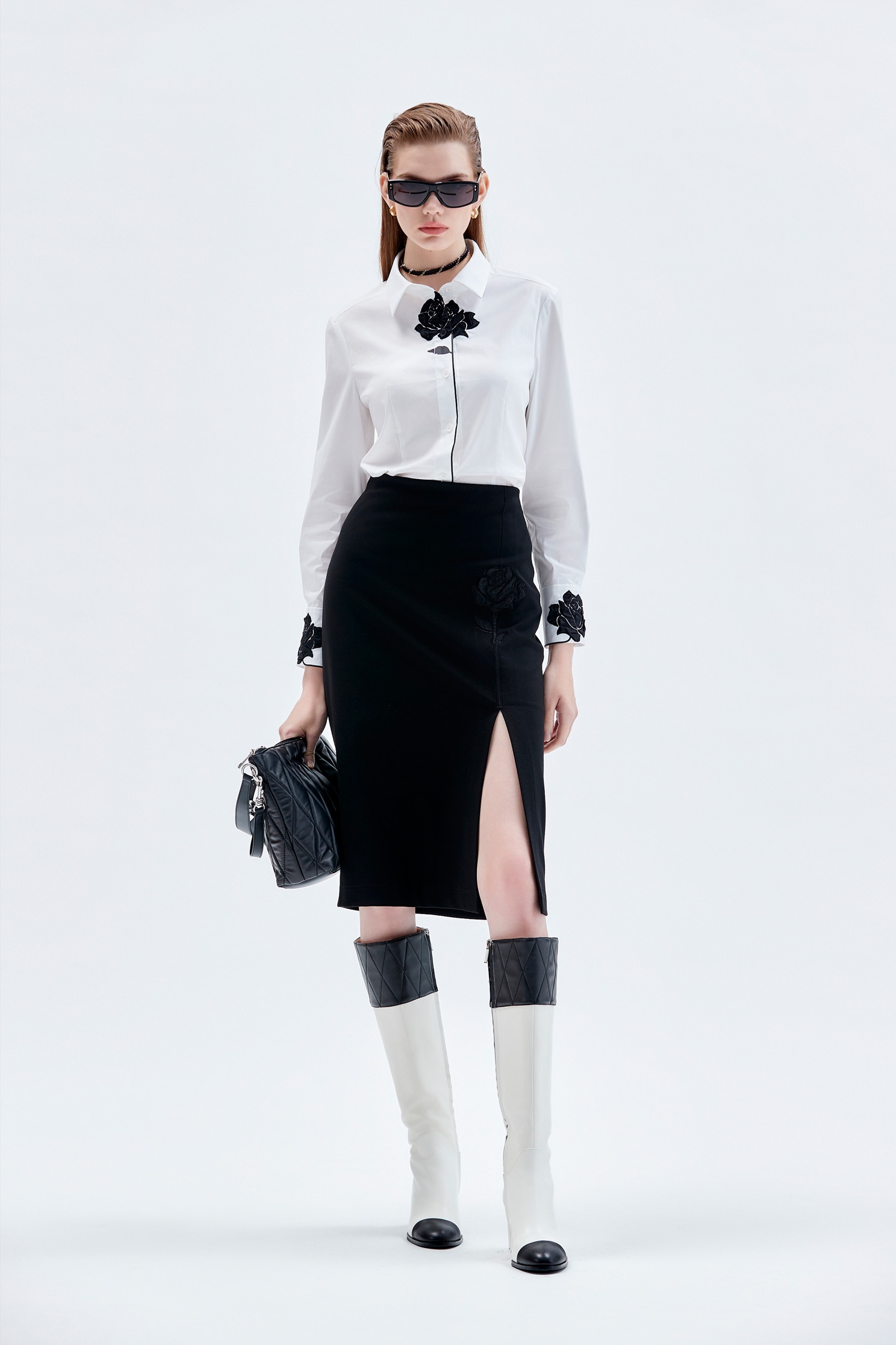 立體繡花側開叉中長裙立體繡花側開叉中長裙,人氣商品,秋冬穿搭,窄裙,繡花,黑色裙子