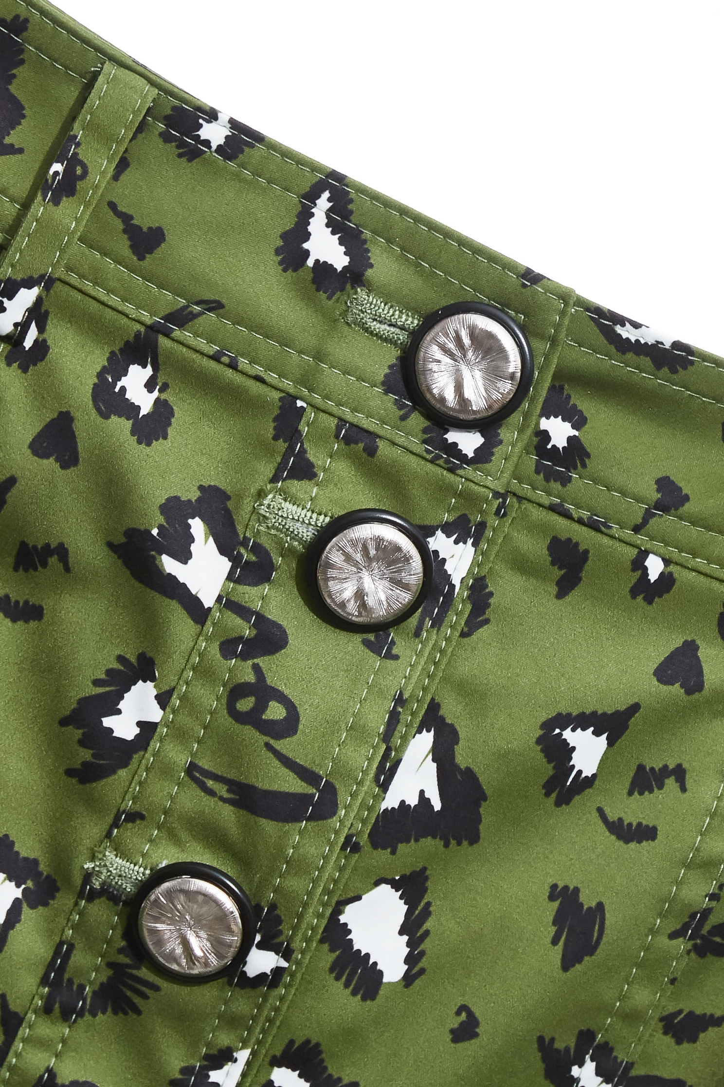 神秘綠豹紋印花短裙神秘綠豹紋印花短裙,時髦成套搭配,短裙,秋冬穿搭