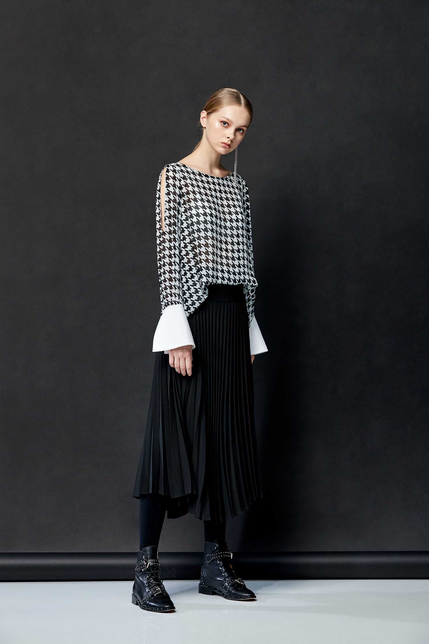 Leather mixed pleated skirt,百折,Pleated Skirt,Maxi Pleated Skirt,皮革,Long Skirt,Chiffon,Chiffon Skirt,Chiffon Long skirts,黑色裙子