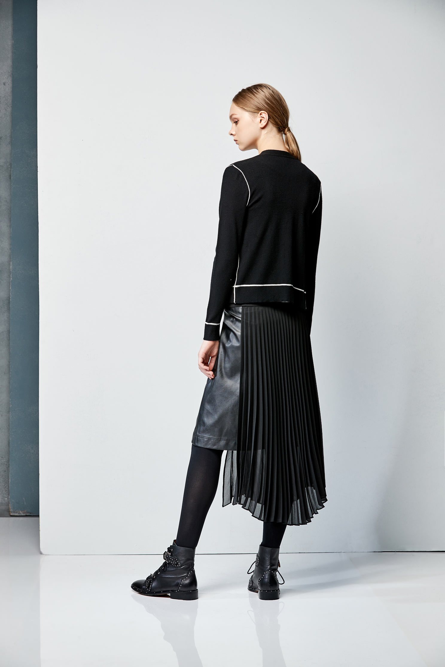 Leather mixed pleated skirt,百折,Pleated Skirt,Maxi Pleated Skirt,皮革,Long Skirt,Chiffon,Chiffon Skirt,Chiffon Long skirts,黑色裙子