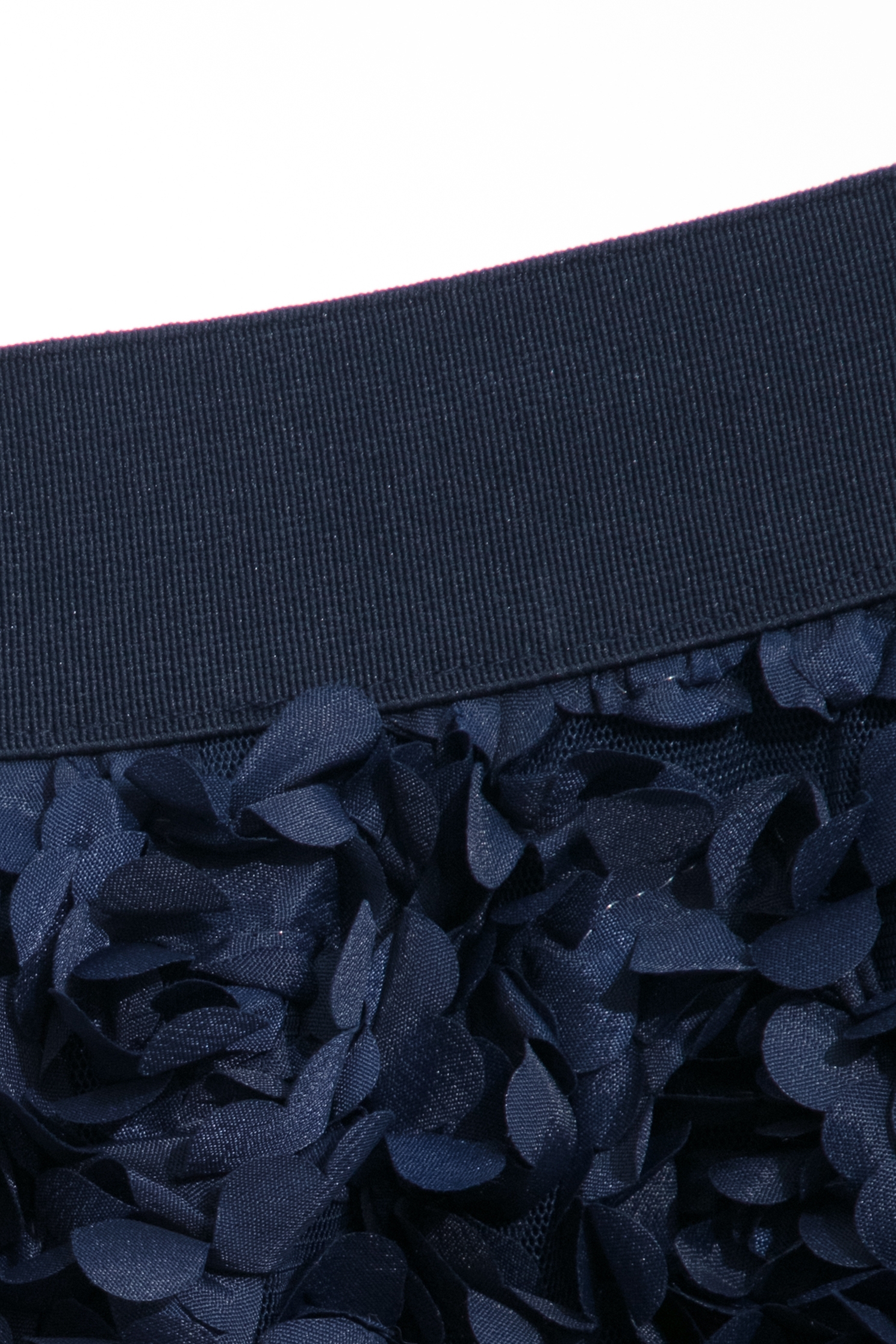 日式紫色光色雷射花長裙日式紫色光色雷射花長裙,人氣商品,時髦成套搭配,秋冬穿搭,網裙,花花世界