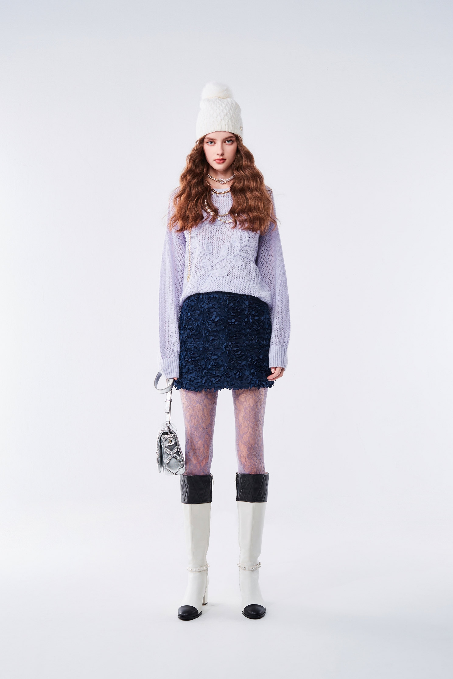 日式紫色光色雷射花短裙日式紫色光色雷射花短裙,時髦成套搭配,秋冬穿搭,窄裙,花花世界