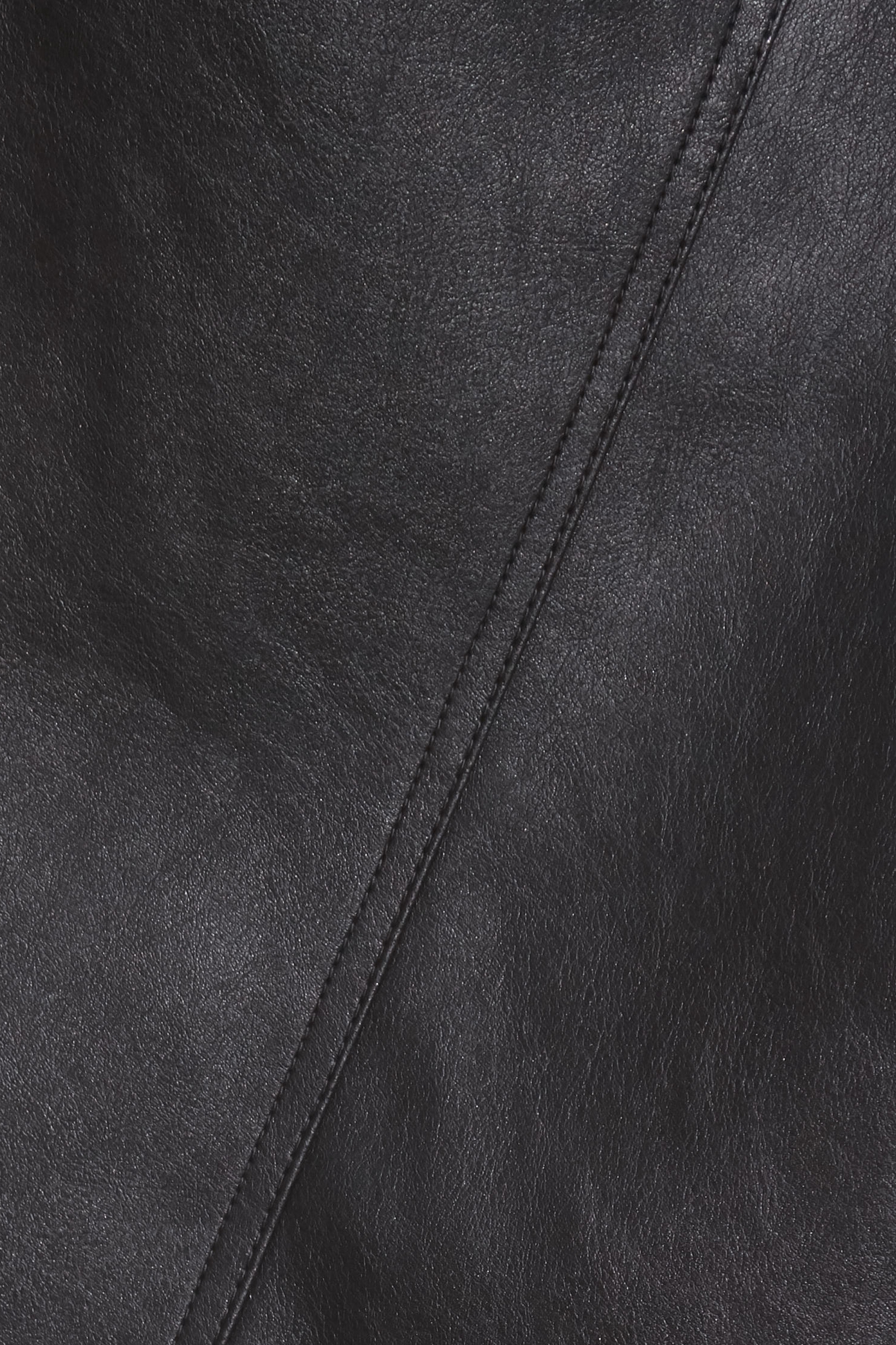 高級黑皮革A字中長裙高級黑皮革A字中長裙,上班OL穿搭,時髦成套搭配,皮革,秋冬穿搭,長裙