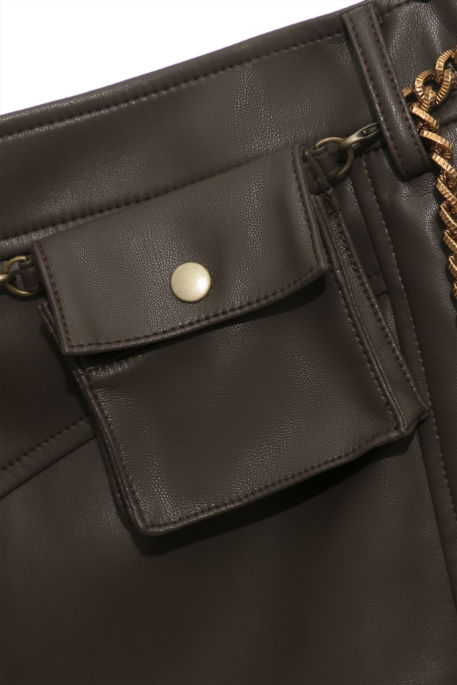 質樸焦糖色仿皮短裙質樸焦糖色仿皮短裙,短裙,秋冬穿搭