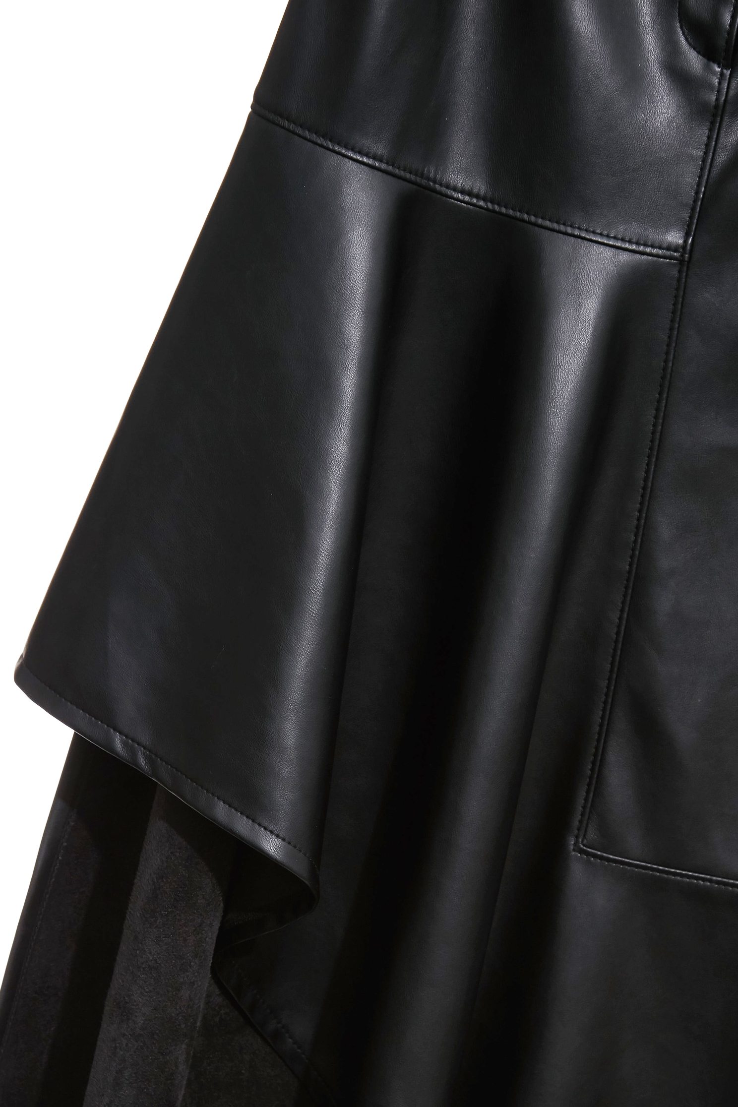 不對稱下擺仿皮長裙不對稱下擺仿皮長裙,上班OL穿搭,派對特輯,皮革,秋冬穿搭,約會特輯,長裙