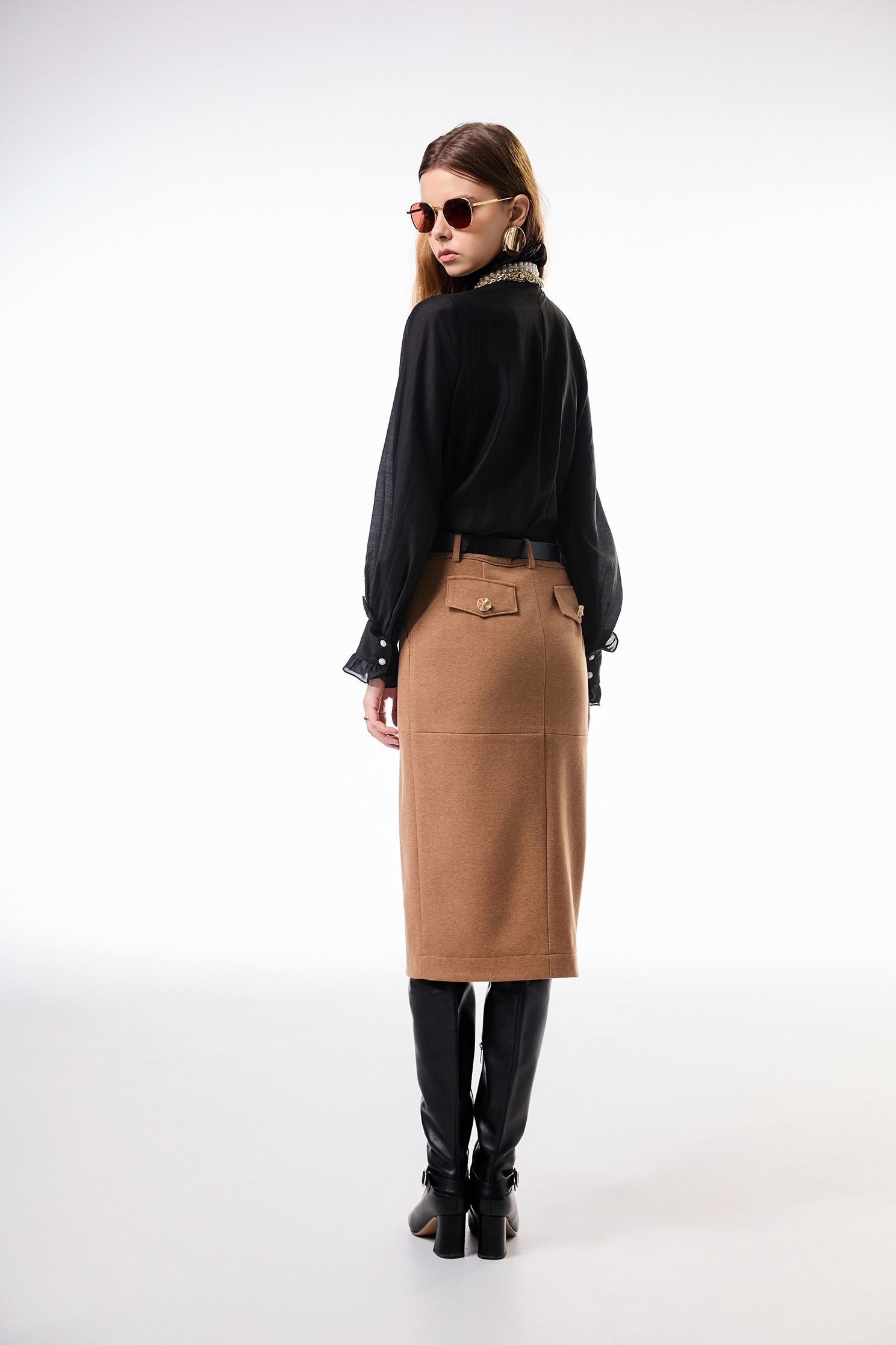 質樸焦糖色開衩裝長裙質樸焦糖色開衩裝長裙,上班OL穿搭,秋冬穿搭,約會特輯,長裙