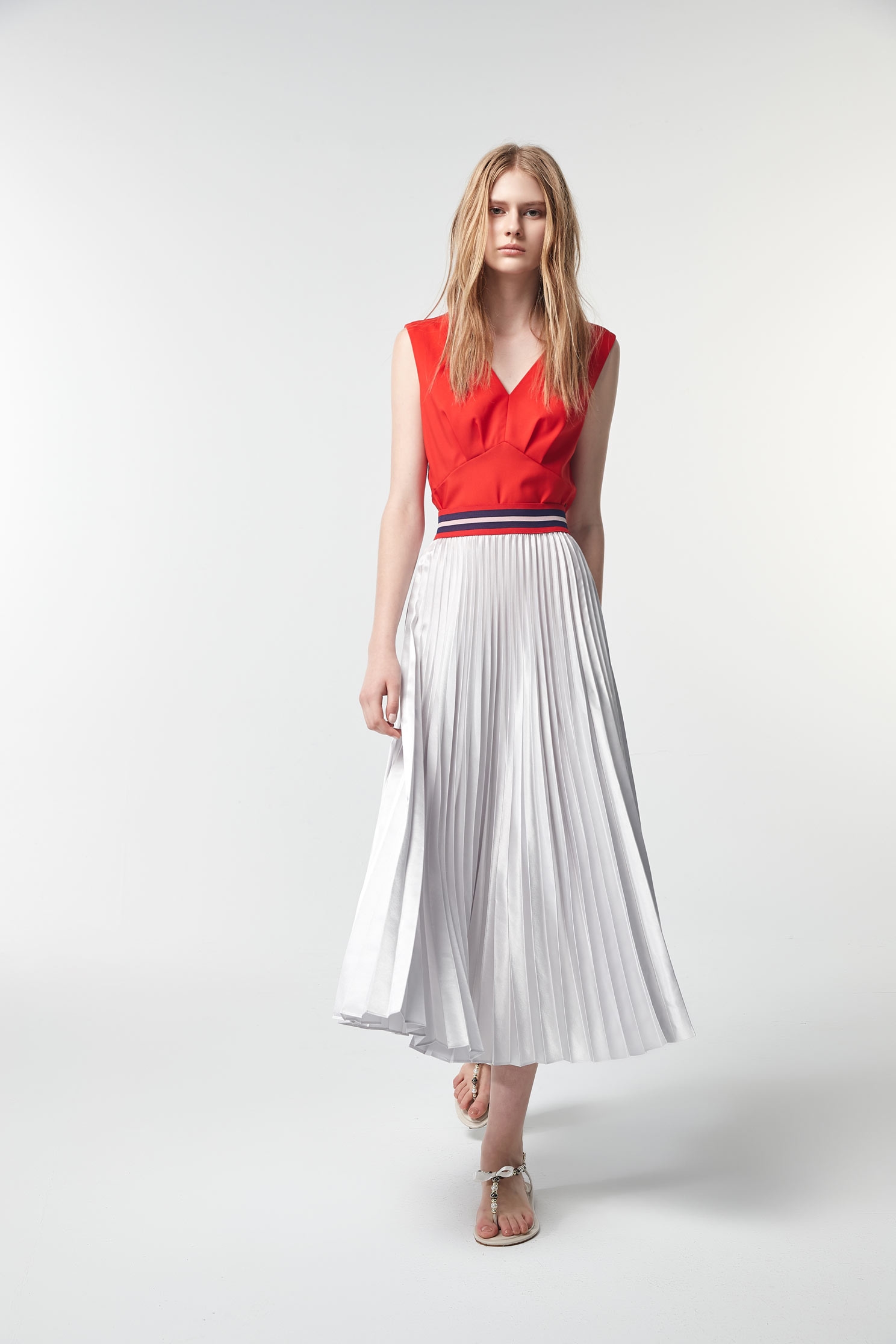 Silver pleated long skirt,pleats,pleatedskirt,maxipleatedskirt,valentine,longskirt