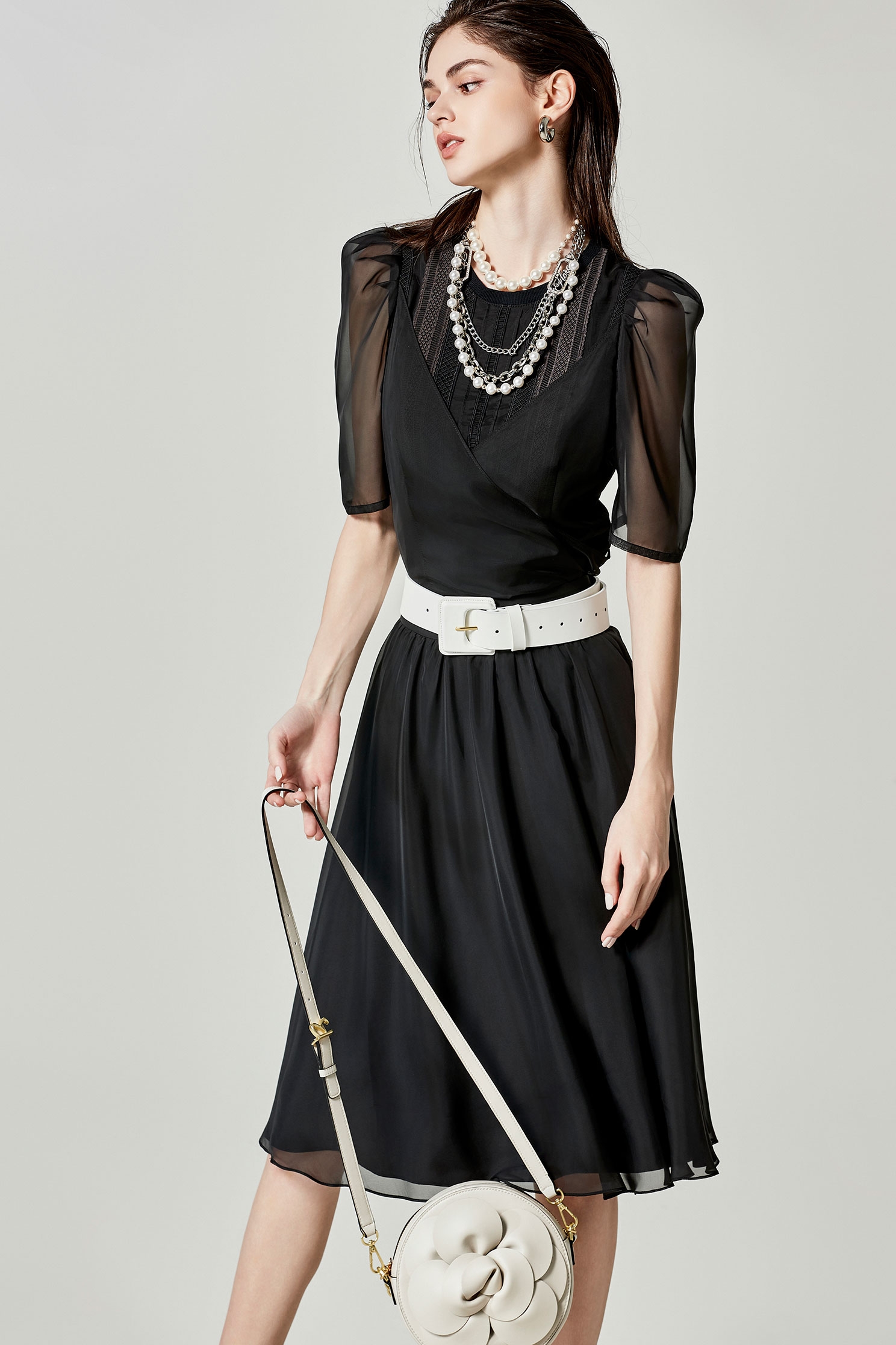 飄逸薄紗復古中長裙飄逸薄紗復古中長裙,春夏穿搭,長裙,黑色裙子