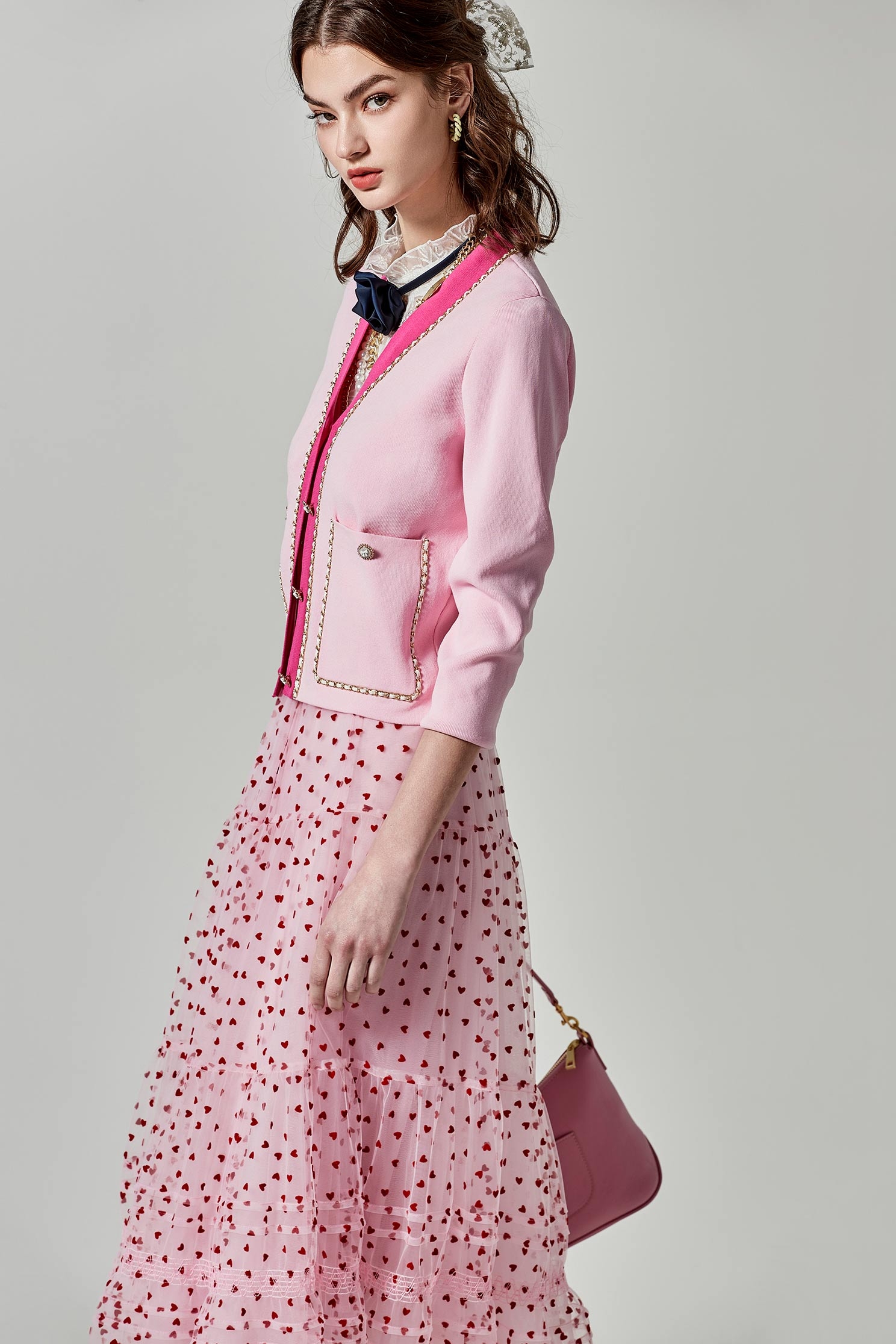 綴愛心植絨網紗裙綴愛心植絨網紗裙,刺繡,春夏穿搭,約會特輯,紗裙,網紗,網裙