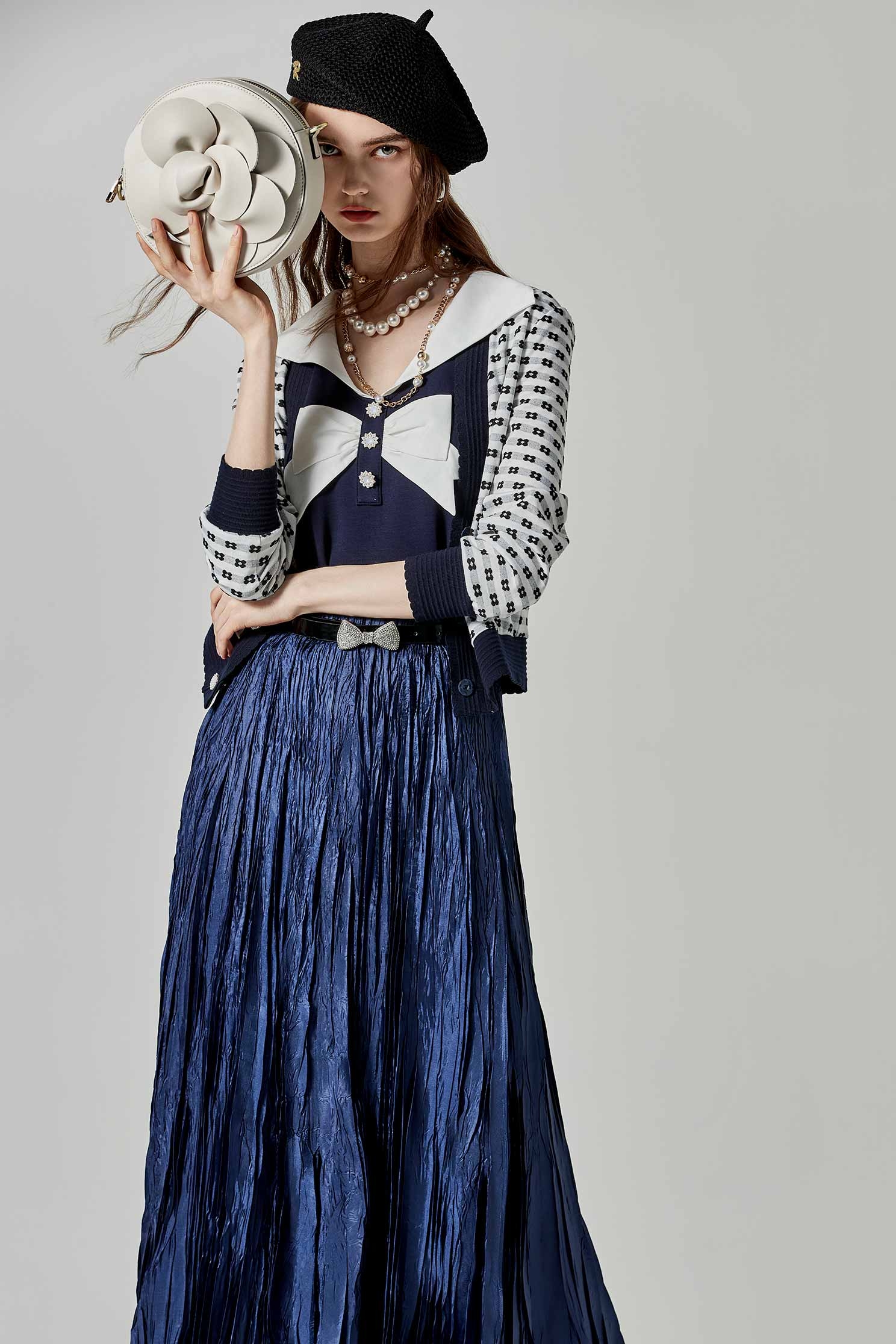 亂摺壓紋飄逸長裙亂摺壓紋飄逸長裙,春夏穿搭,百摺裙