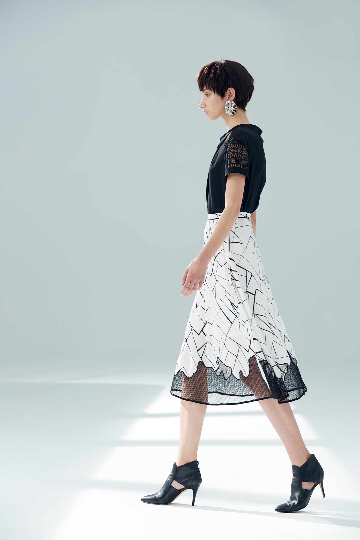 Micro-transparent stitching classic design long skirt,pleatedskirt,longskirt