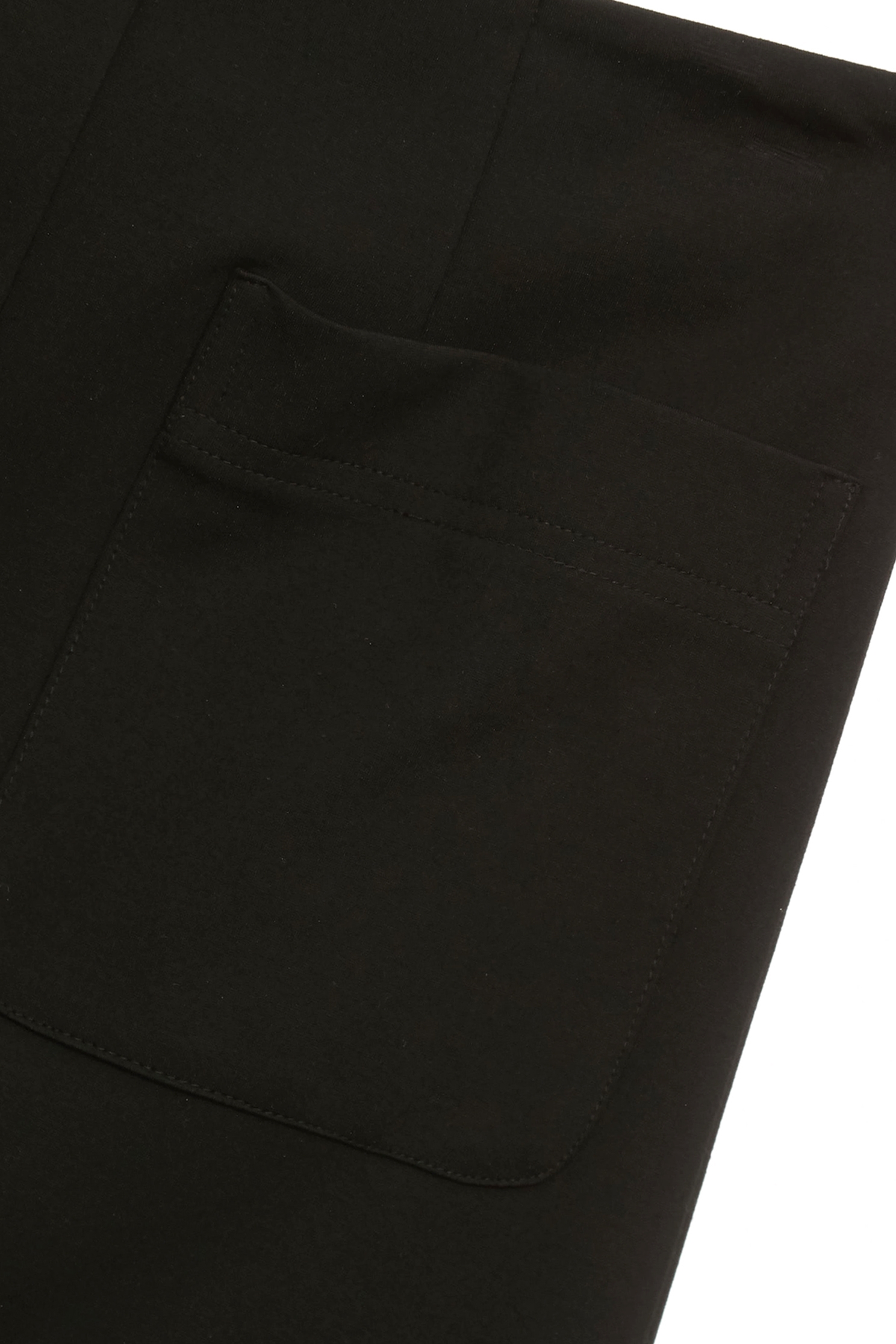 極致黑珍珠釦短裙極致黑珍珠釦短裙,春夏穿搭,珍珠,短裙,黑色裙子