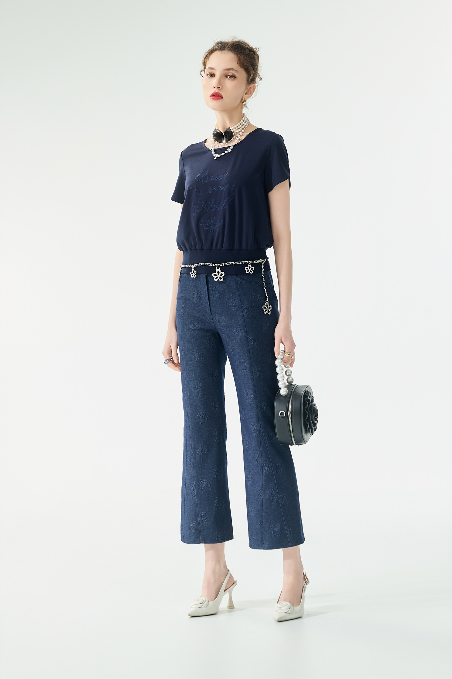 溫室花園壓花九分直筒褲溫室花園壓花九分直筒褲,喇叭褲,春夏穿搭,褲子