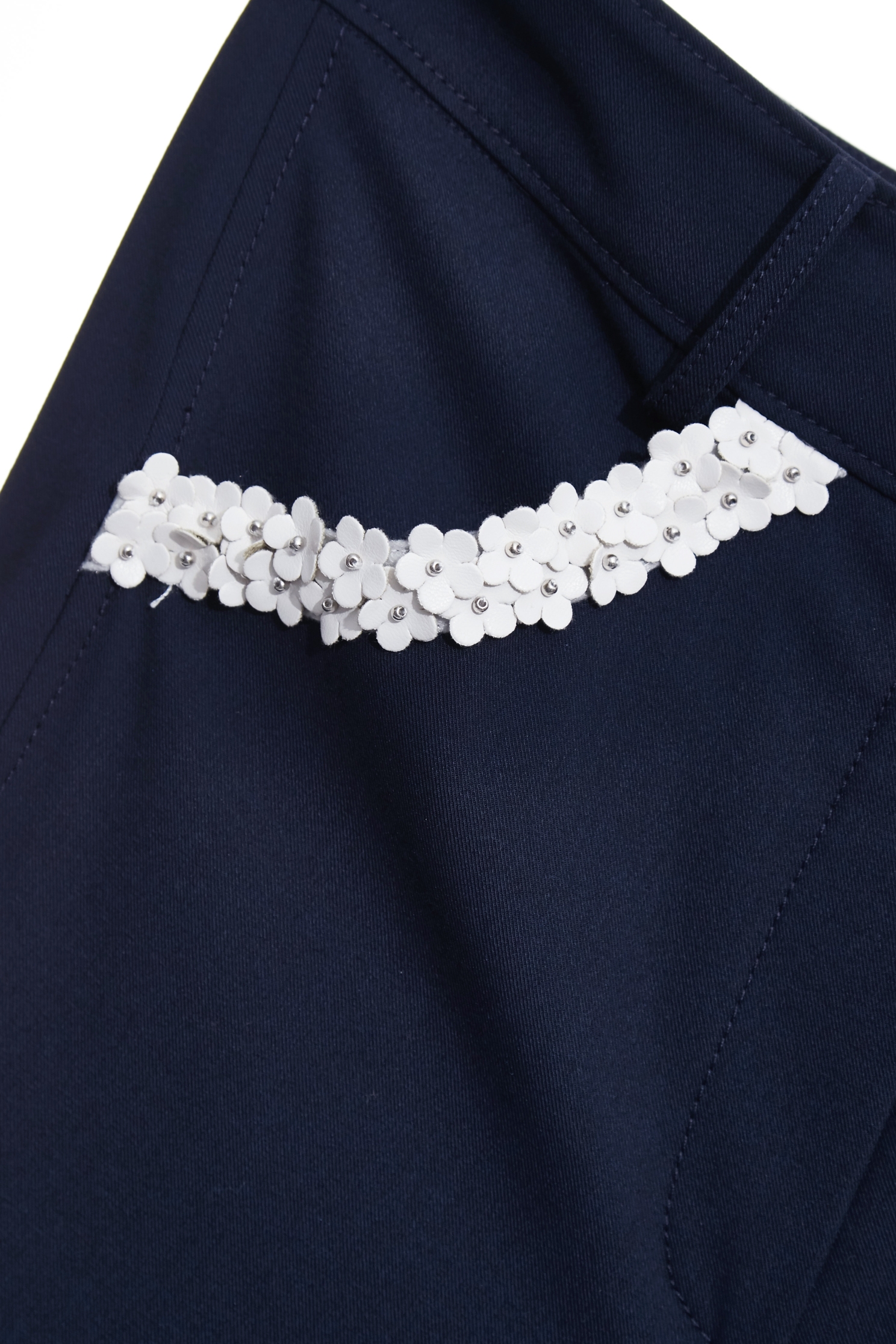 綴花朵口袋邊寬褲綴花朵口袋邊寬褲,寬褲,春夏穿搭,褲子