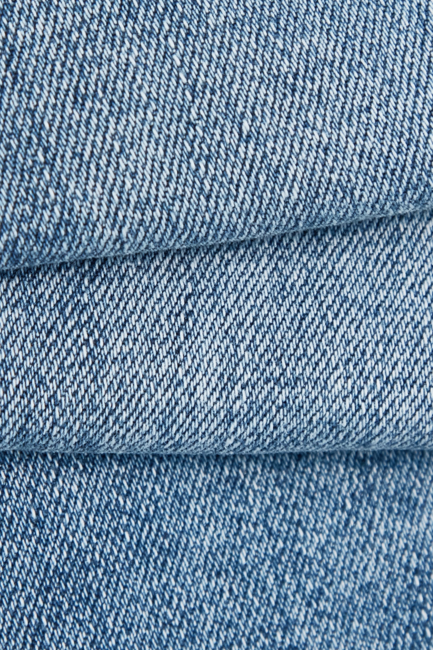 立體抓線牛仔喇叭褲立體抓線牛仔喇叭褲,丹寧,喇叭褲,春夏穿搭,牛仔,牛仔褲,約會特輯,褲子